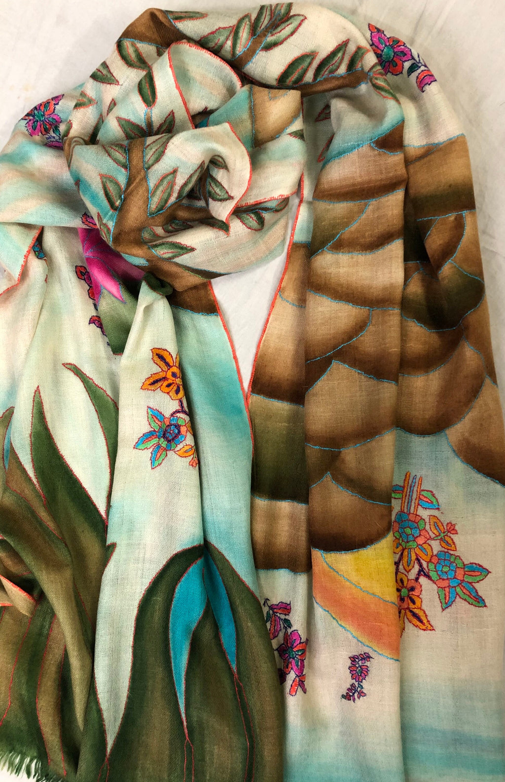 Handmade and Hand-Painted Ladakhi Cashmere Pashmina Embroidered Scarf - Mehraj Crafts 