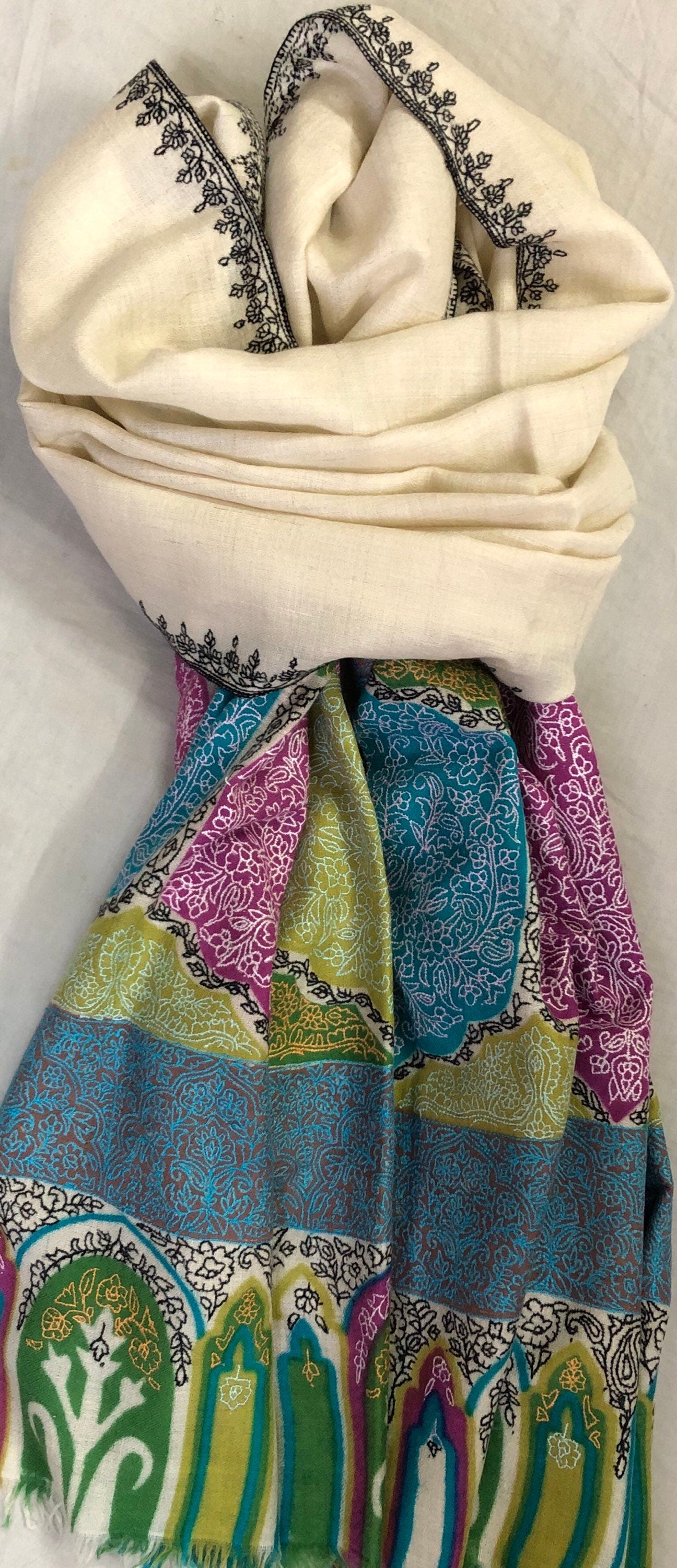 teacher gift Aurora White Mehrab Palla Hand Woven Hand Embroidered Ladakhi Cashmere Pashmina Stole Shawl - Mehraj Crafts 