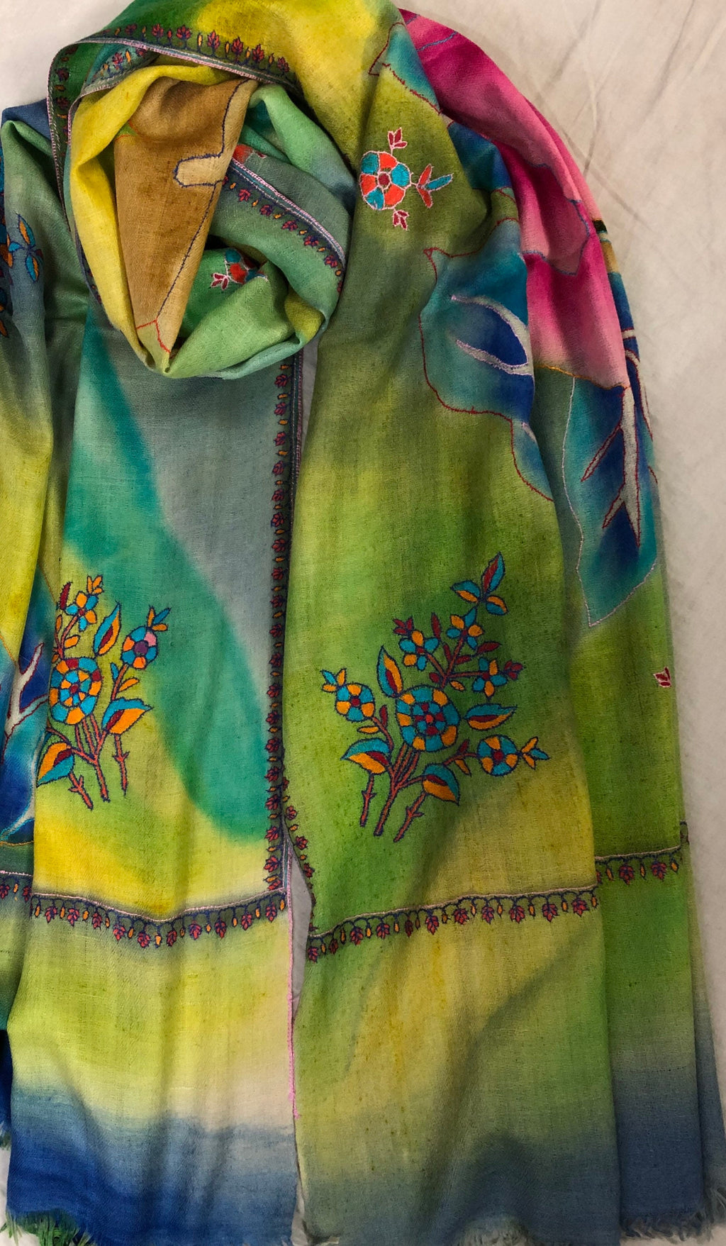 Floral Handmade & Hand Painted Ladakhi Cashmere Pashmina Rose Embroidered Stole Scarf Shawl - Mehraj Crafts 