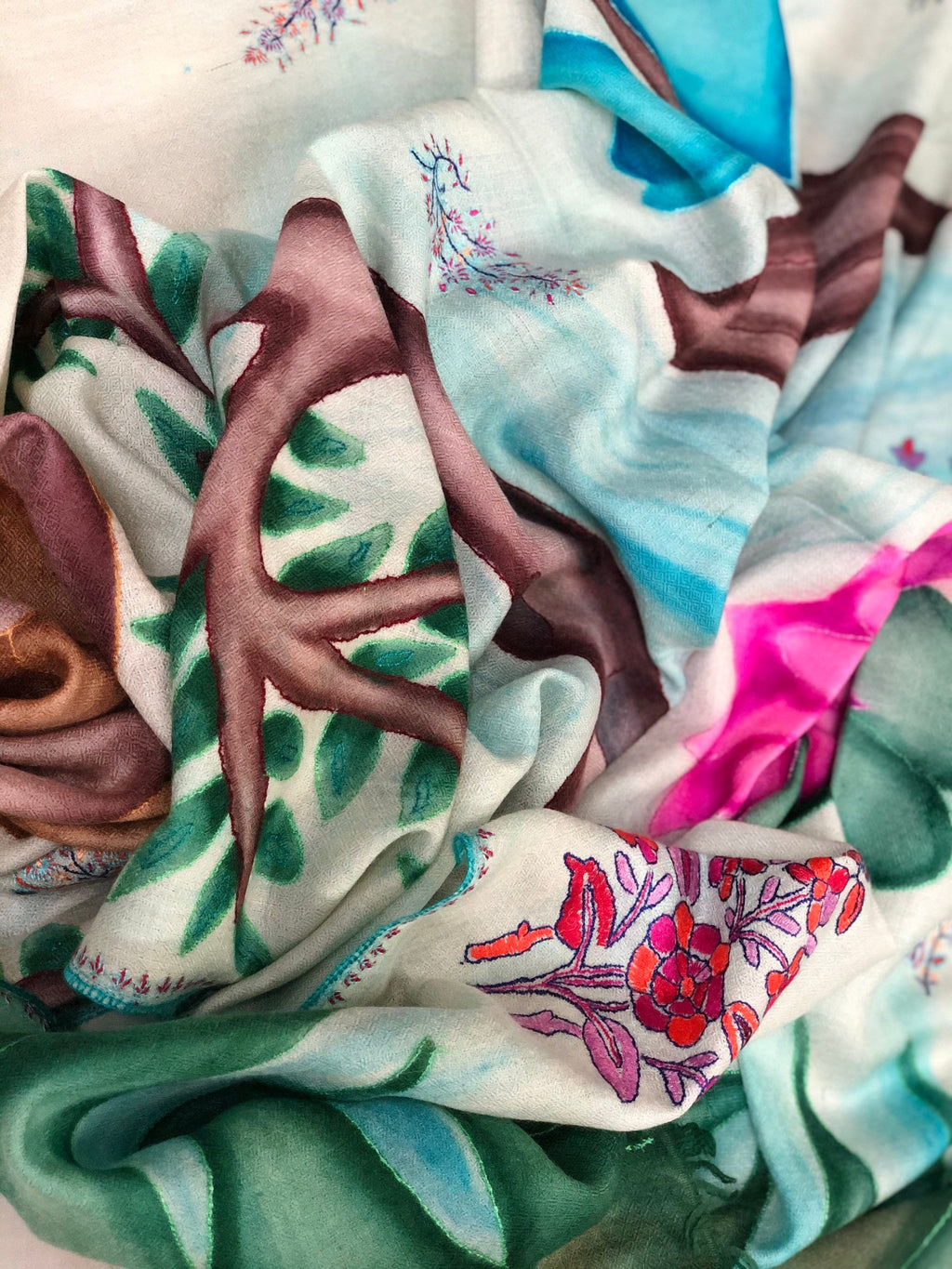 Handmade Hand Painted Ladakhi Cashmere Pashmina Nature Embroidered Stole Scarf Shawl - Mehraj Crafts 