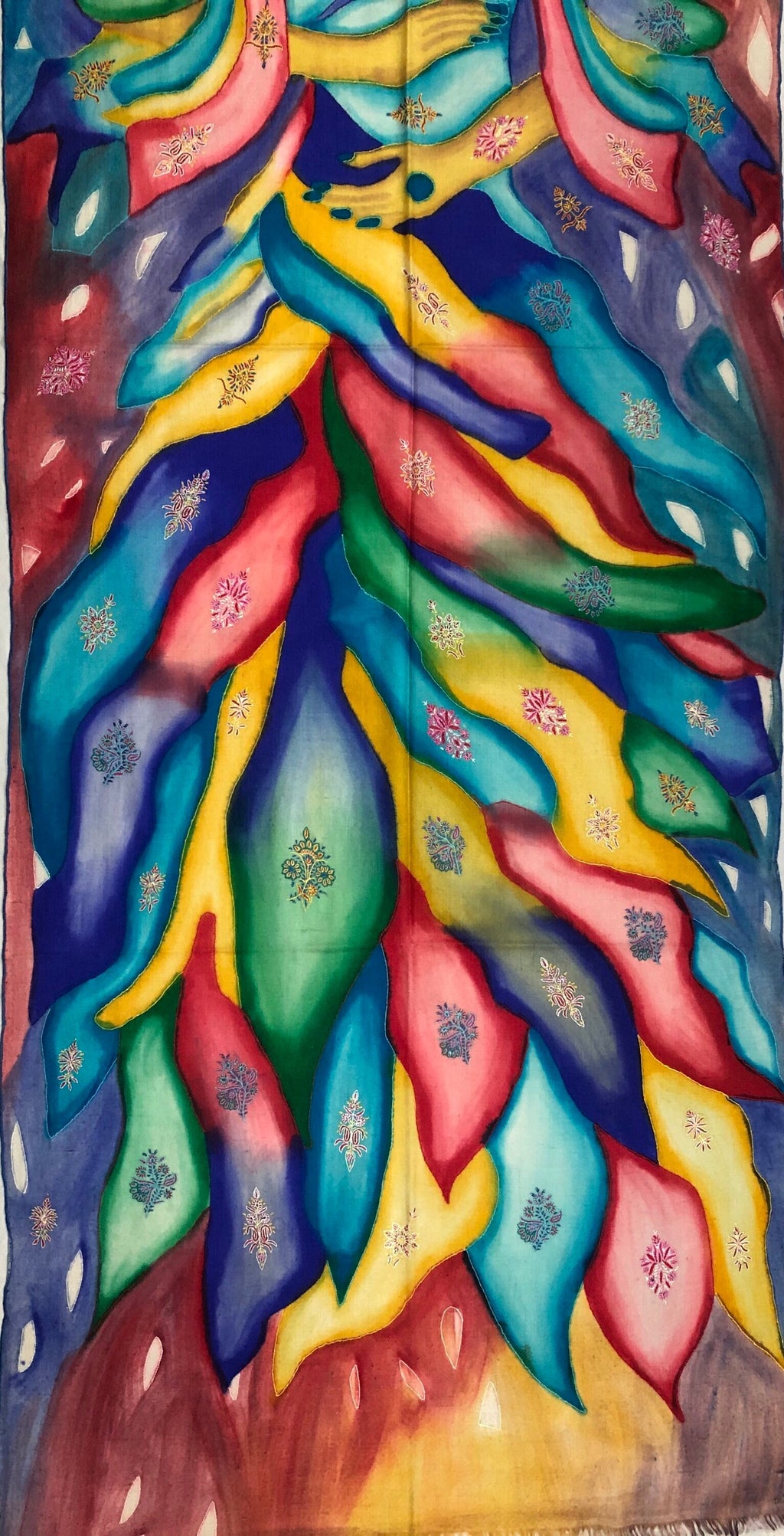 Handmade Ladakhi Cashmere Pashmina Scarf: Hand-Painted Embroidered Stole