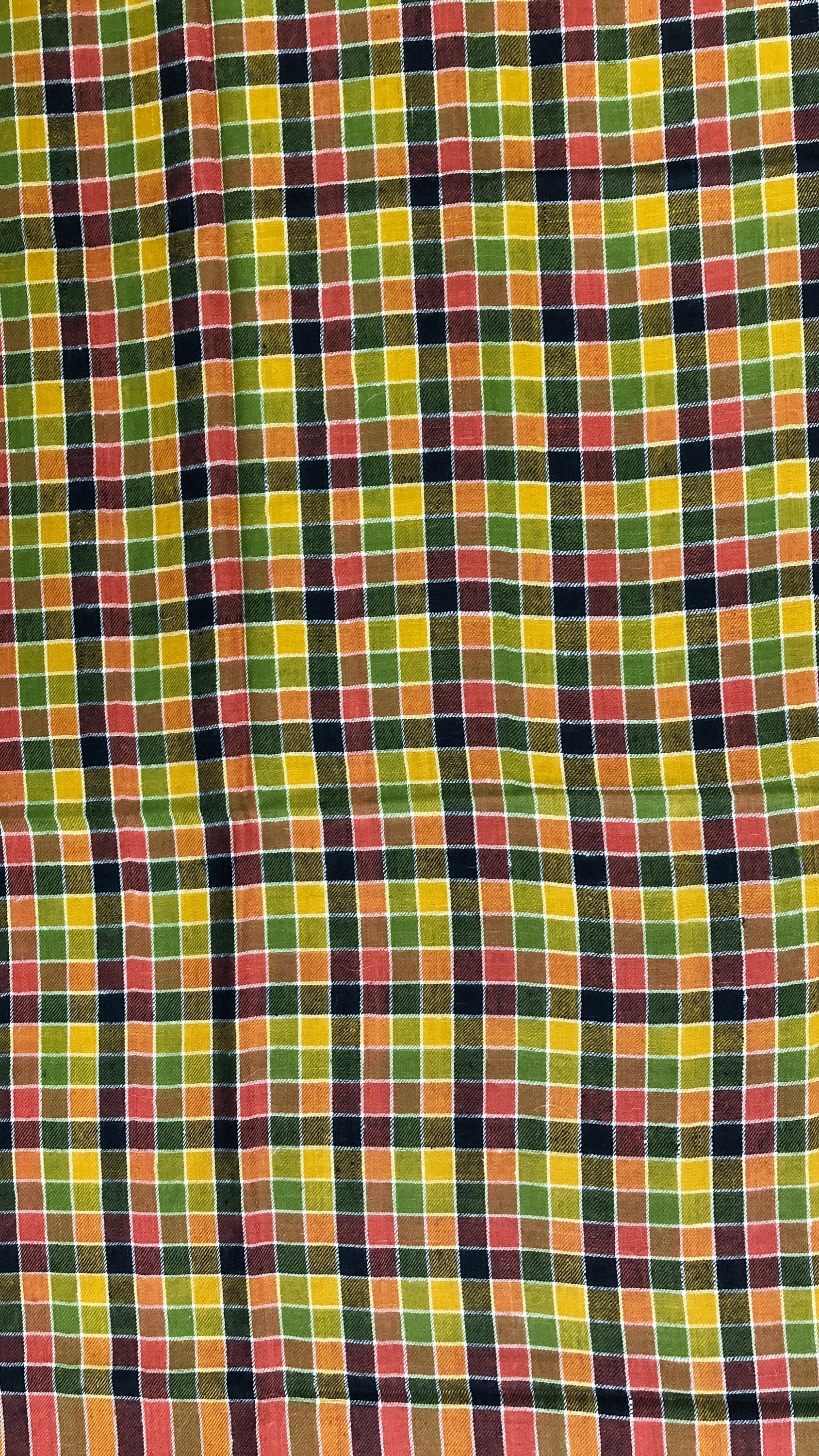 Handwoven Ladakhi Cashmere Pashmina Shawl: Multicolored Check Wrap