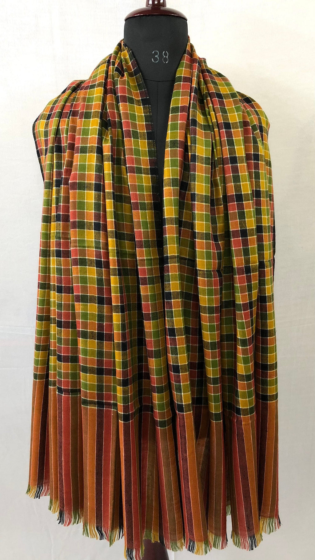 Handwoven Ladakhi Cashmere Pashmina Shawl: Multicolored Check Wrap
