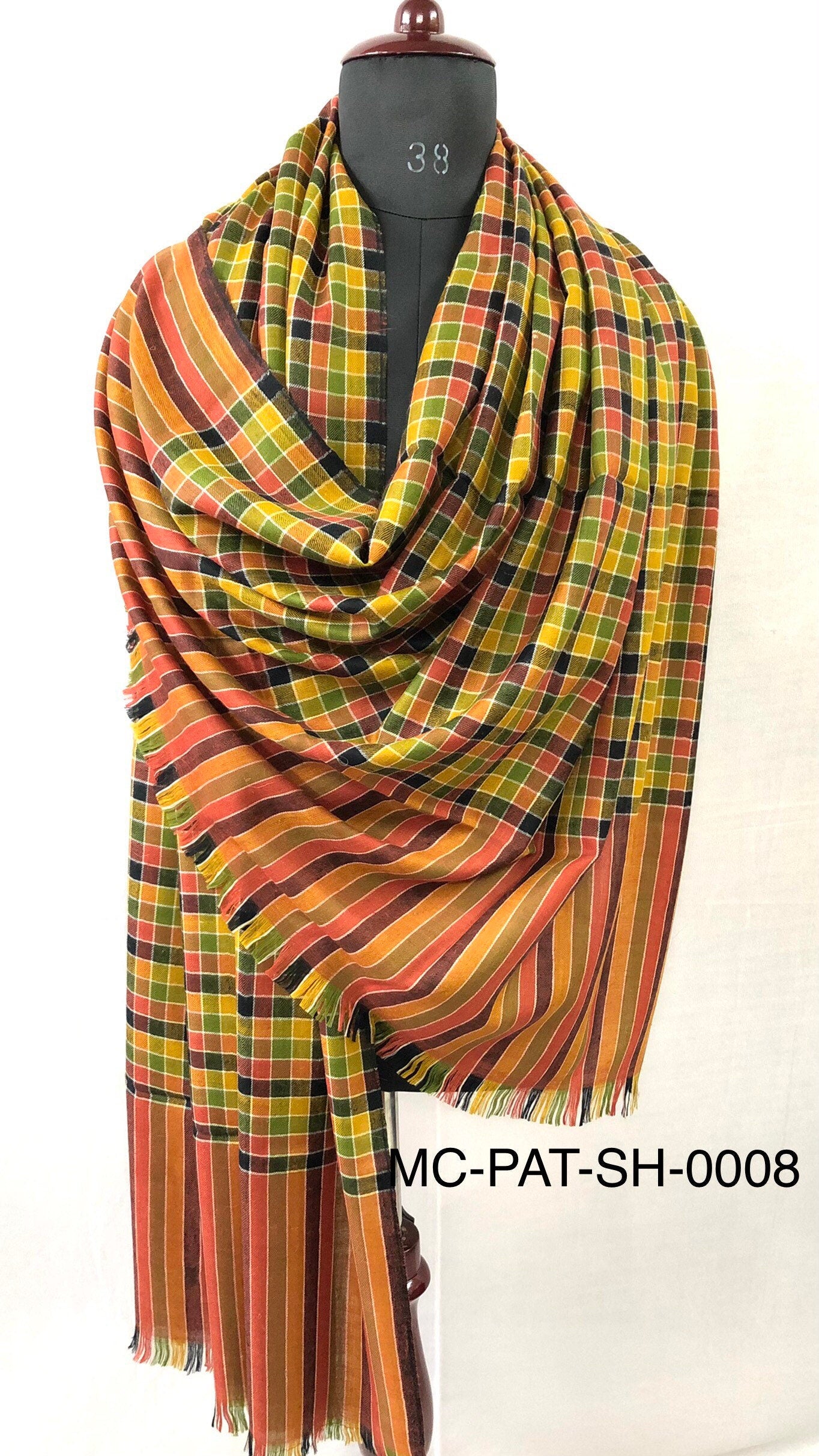Handwoven Ladakhi Cashmere Pashmina Shawl: Multicolored Check Wrap