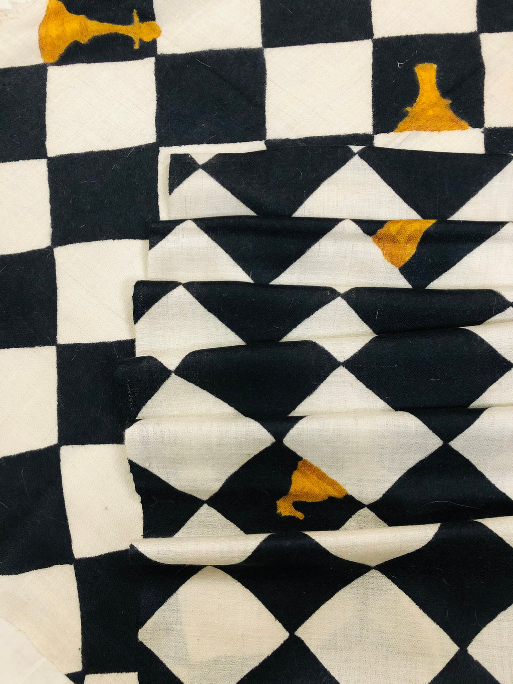 Handmade Black And White Checkerboard Pattern Hand Painted Handwoven Real Cashmere Pashmina Stole Scarf - Mehraj Crafts 