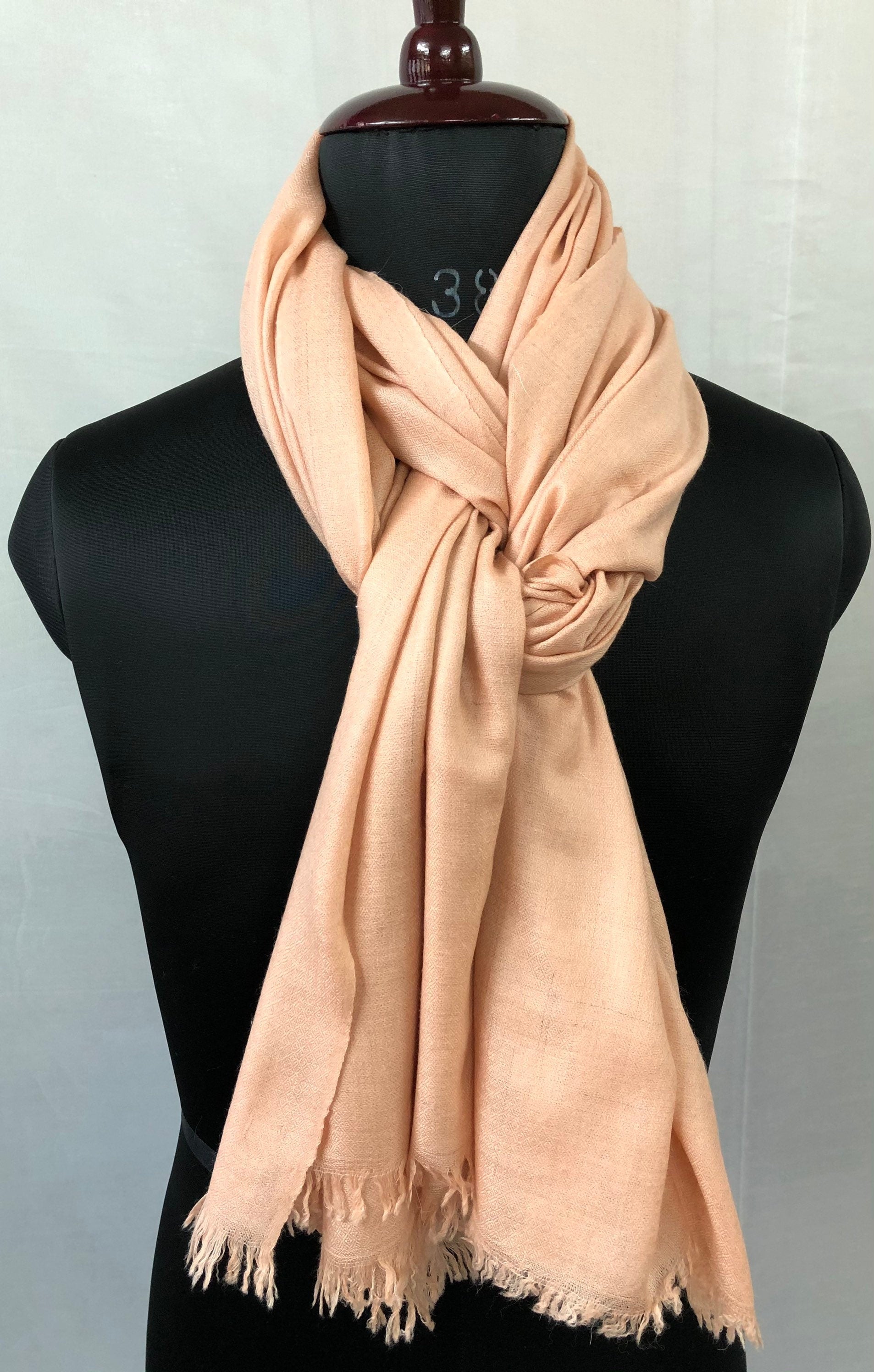 Handmade Peach Cashmere Pashmina Scarf: Soft Woven Stole (70x200 cm)