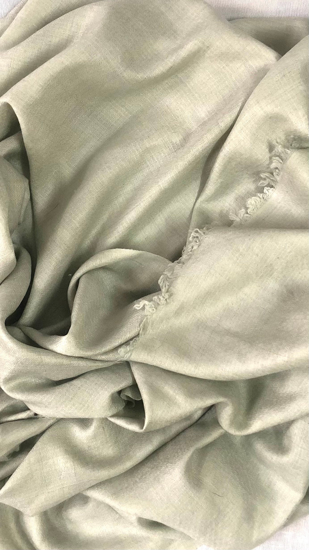 Handmade Cashmere Pashmina Stole: Pistachio Green Scarf Shawl (70x200 cm)
