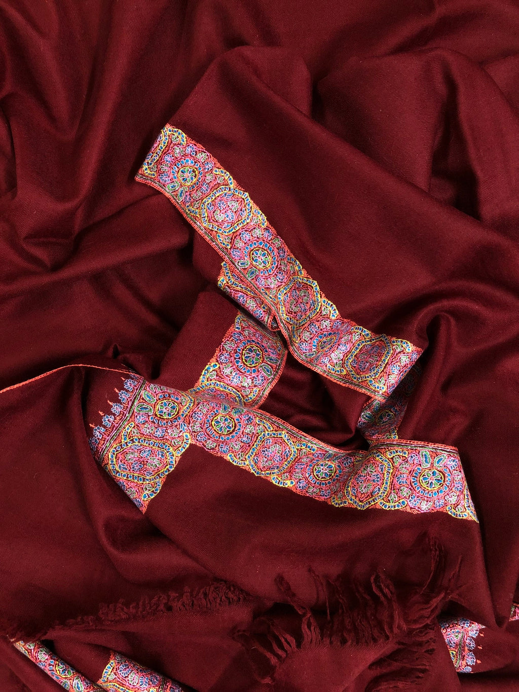 GI Sozani Handcrafted Tibetan Red Cashmere Pashmina Shawl: Sozni Embroidery 100 x 200 cms