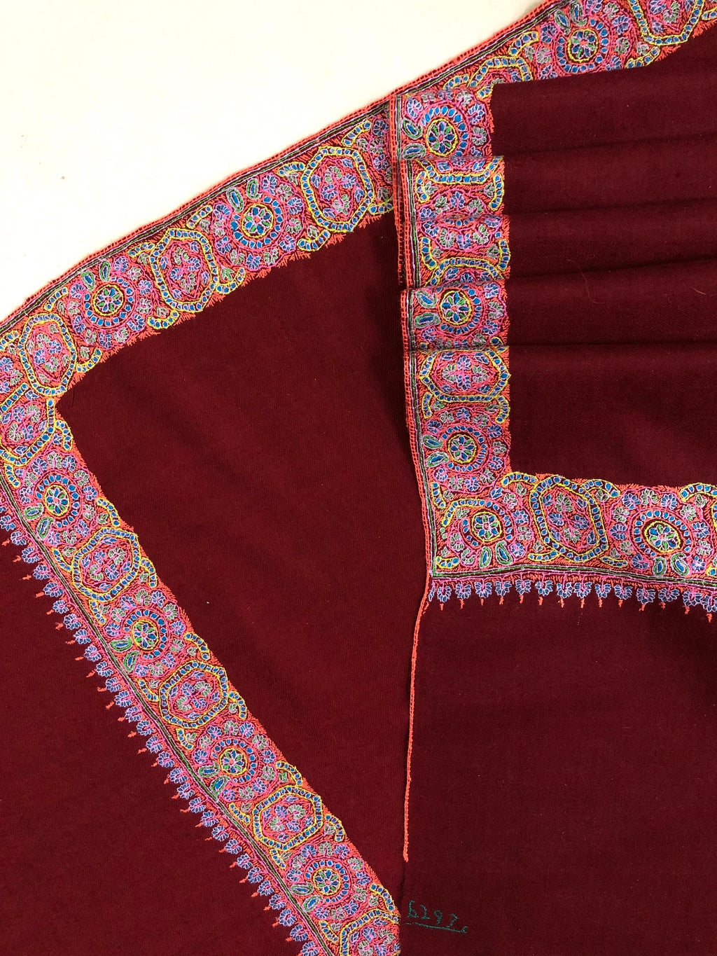GI Sozani Handcrafted Tibetan Red Cashmere Pashmina Shawl: Sozni Embroidery 100 x 200 cms