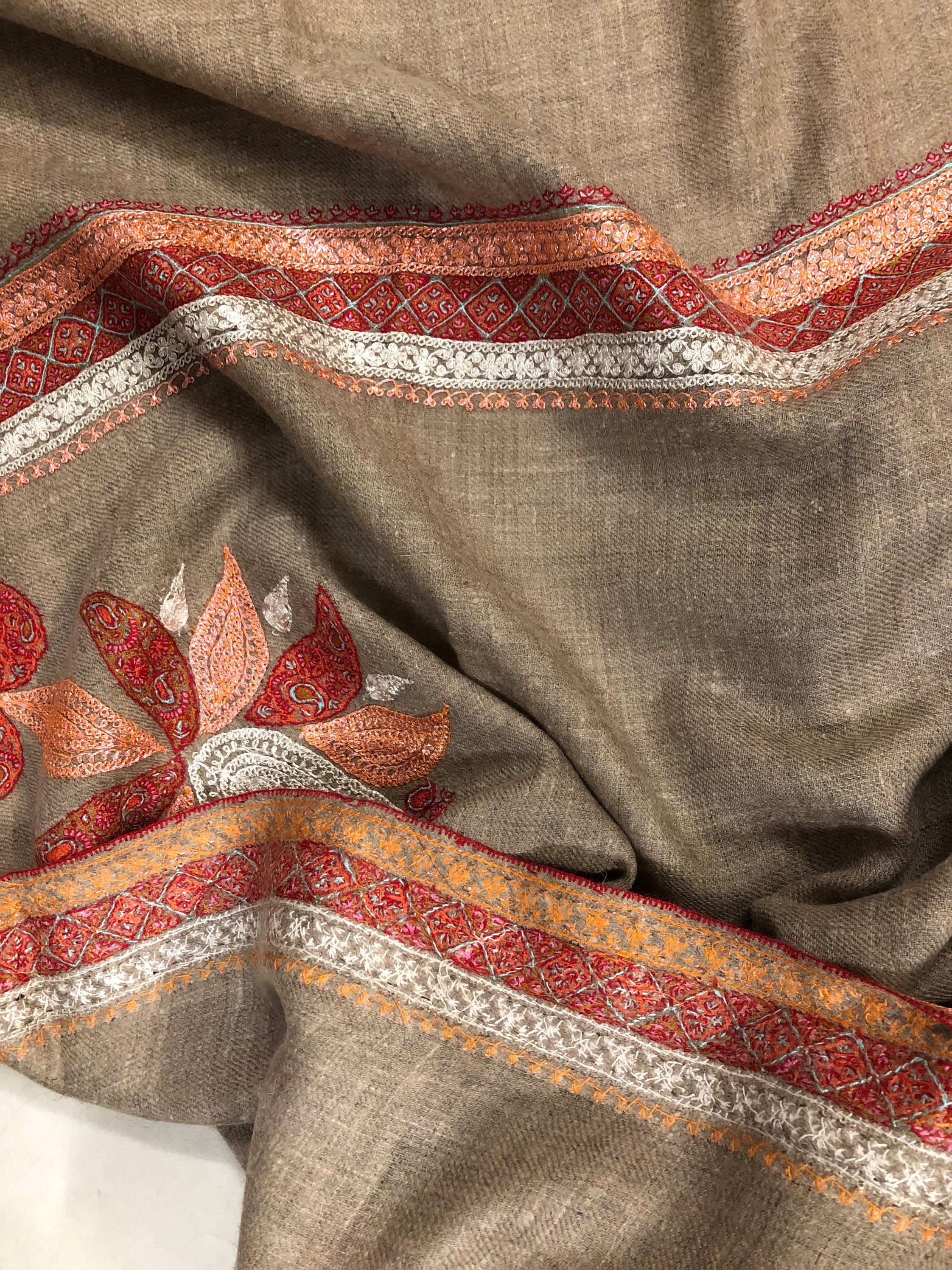 Hand Embroidered Cashmere Pashmina Shawl: Tilla Work Sozni Embroidery | 100x200 cms