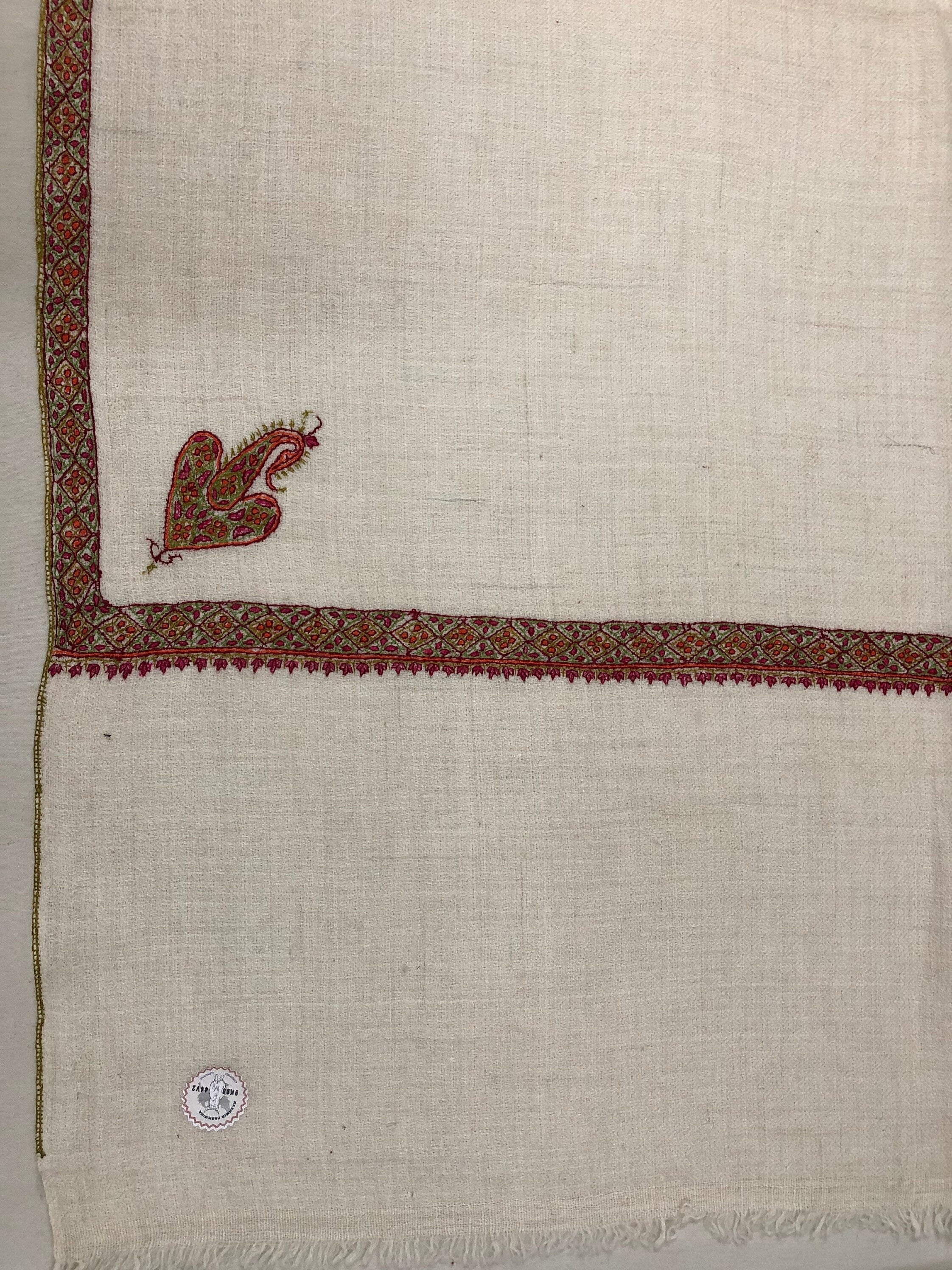 GI Stamped Antique White Sozni Embroidered Border Handmade Real Cashmere Pashmina Stole - Mehraj Crafts 