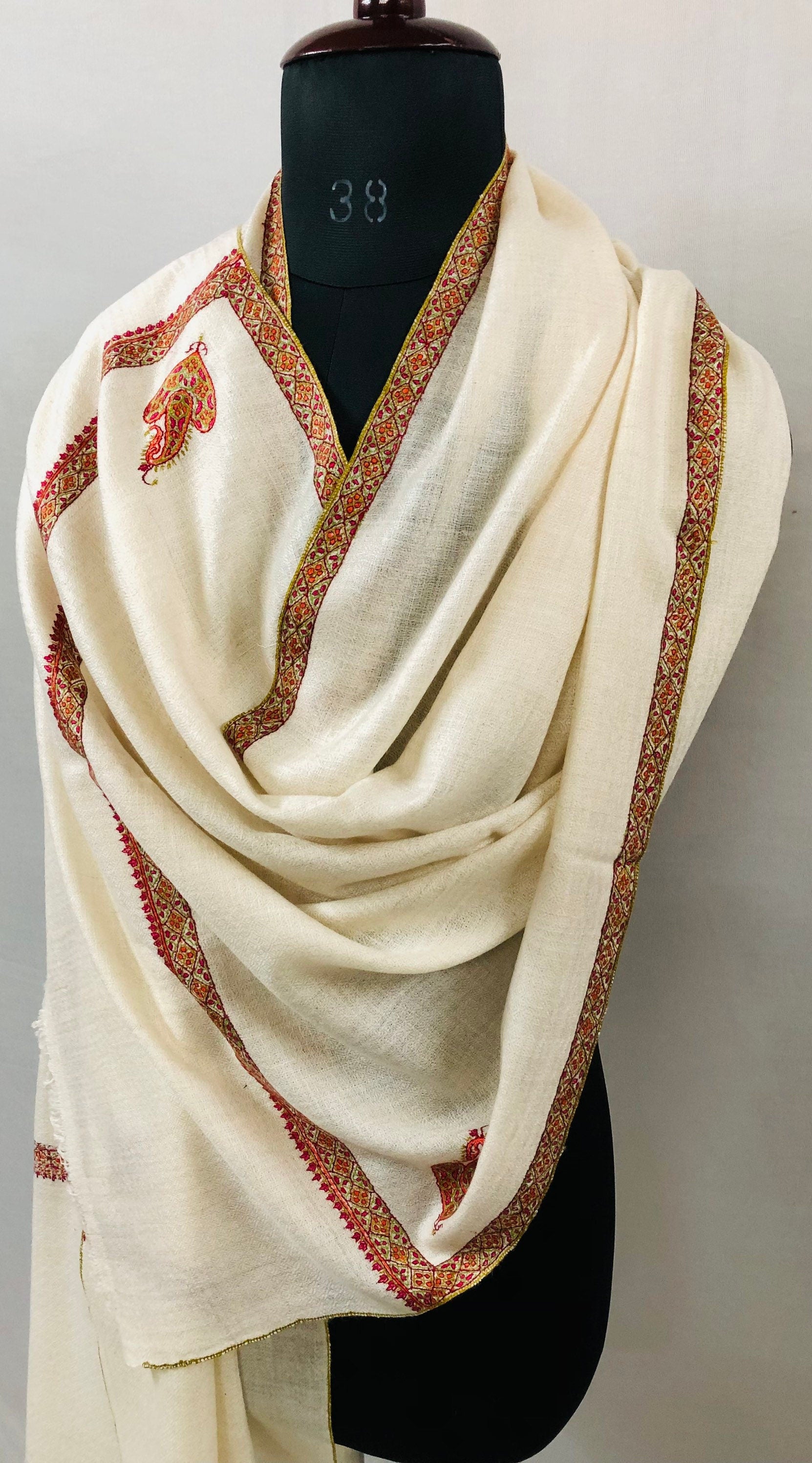 GI Stamped Antique White Sozni Embroidered Border Handmade Real Cashmere Pashmina Stole - Mehraj Crafts 