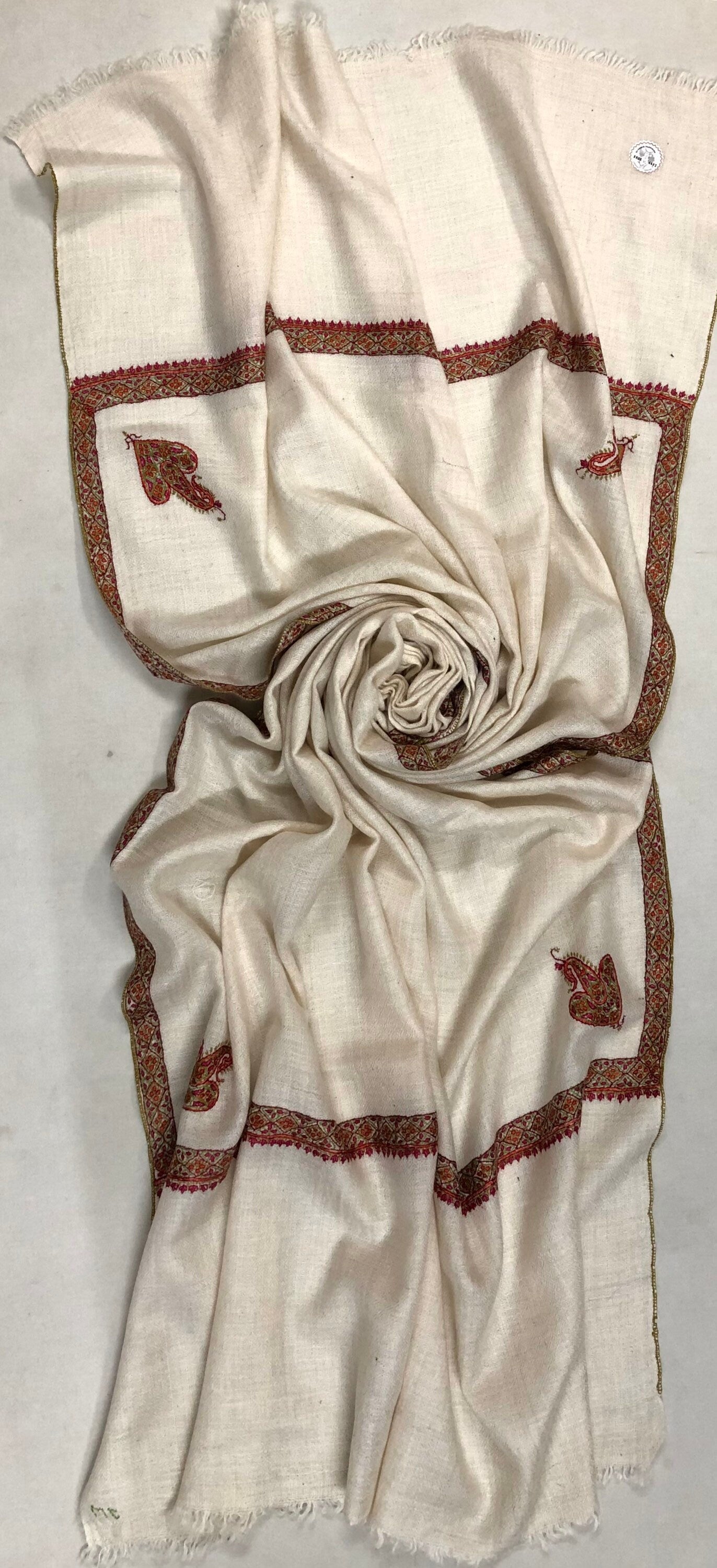 GI Stamped Antique White Sozni Embroidered Border Handmade Real Cashmere Pashmina Stole - Mehraj Crafts 