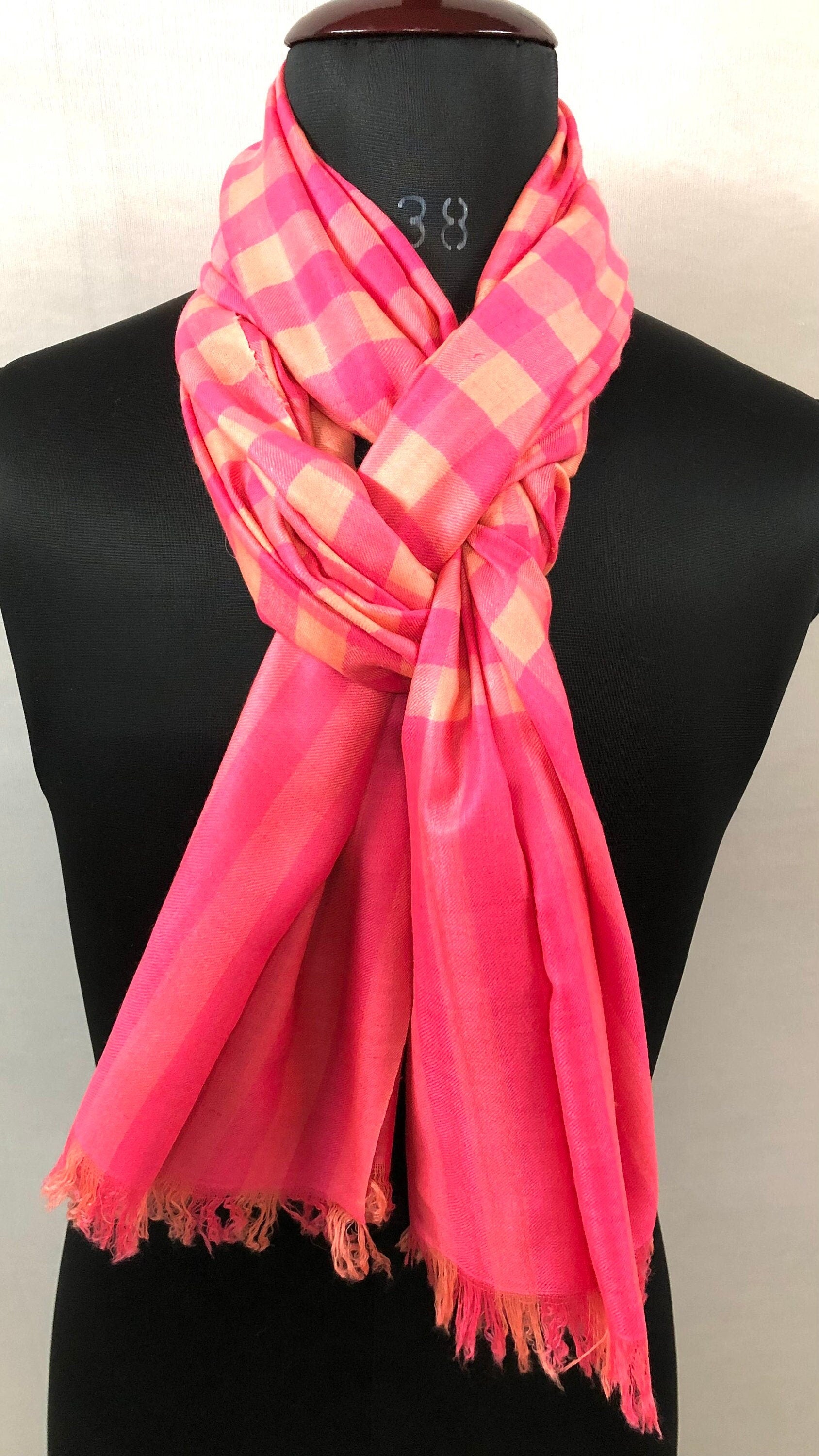 Boxing day Paradise Pink Checkered Pattern Handwoven Real Cashmere Pashmina Stole Scarf - Mehraj Crafts 