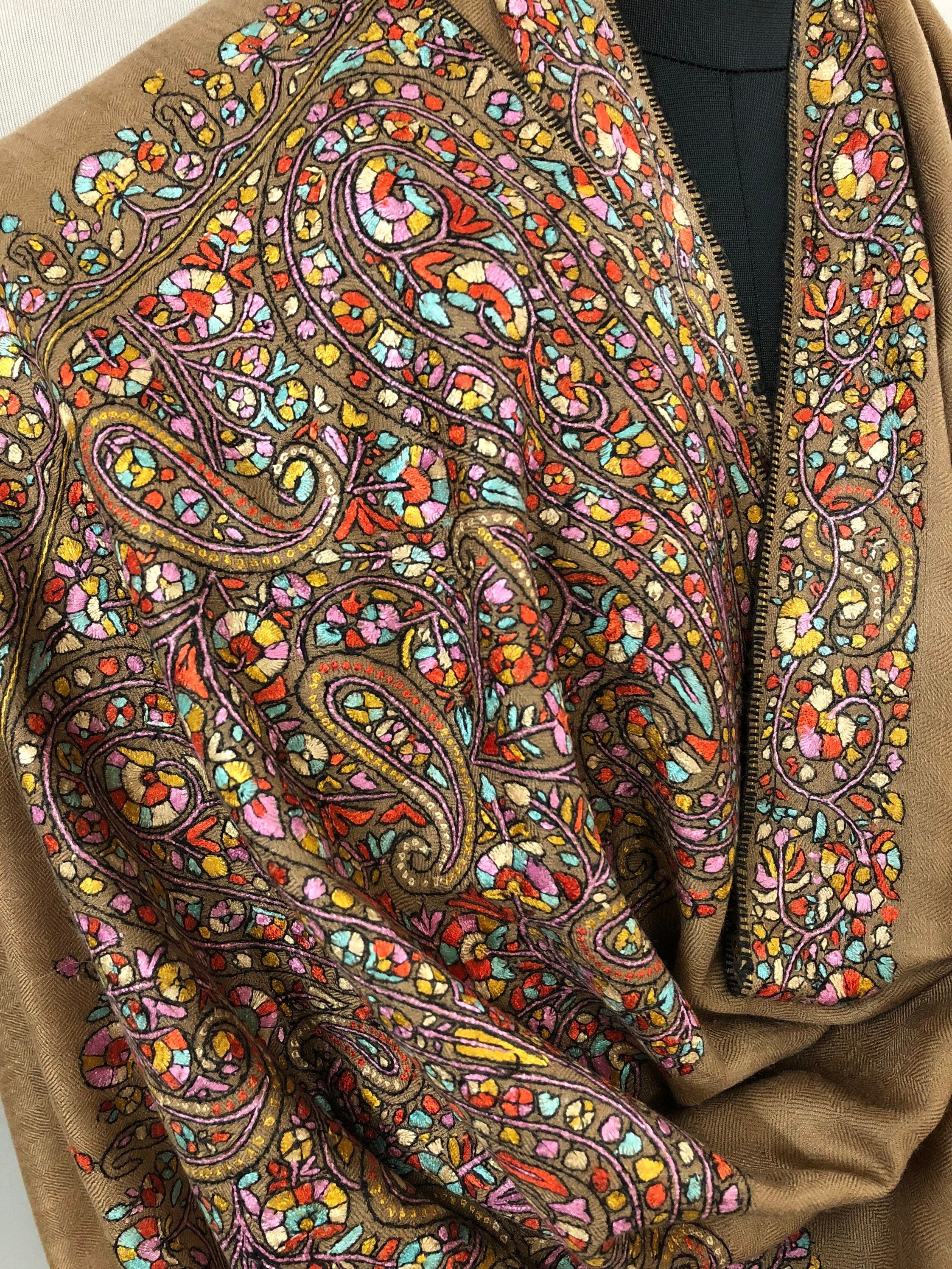 Exclusive Luxury Paisley Kani Kar Hand Embroidery Palla Tobacco Brown Handwoven Real Cashmere Pashmina Shawl - Mehraj Crafts 
