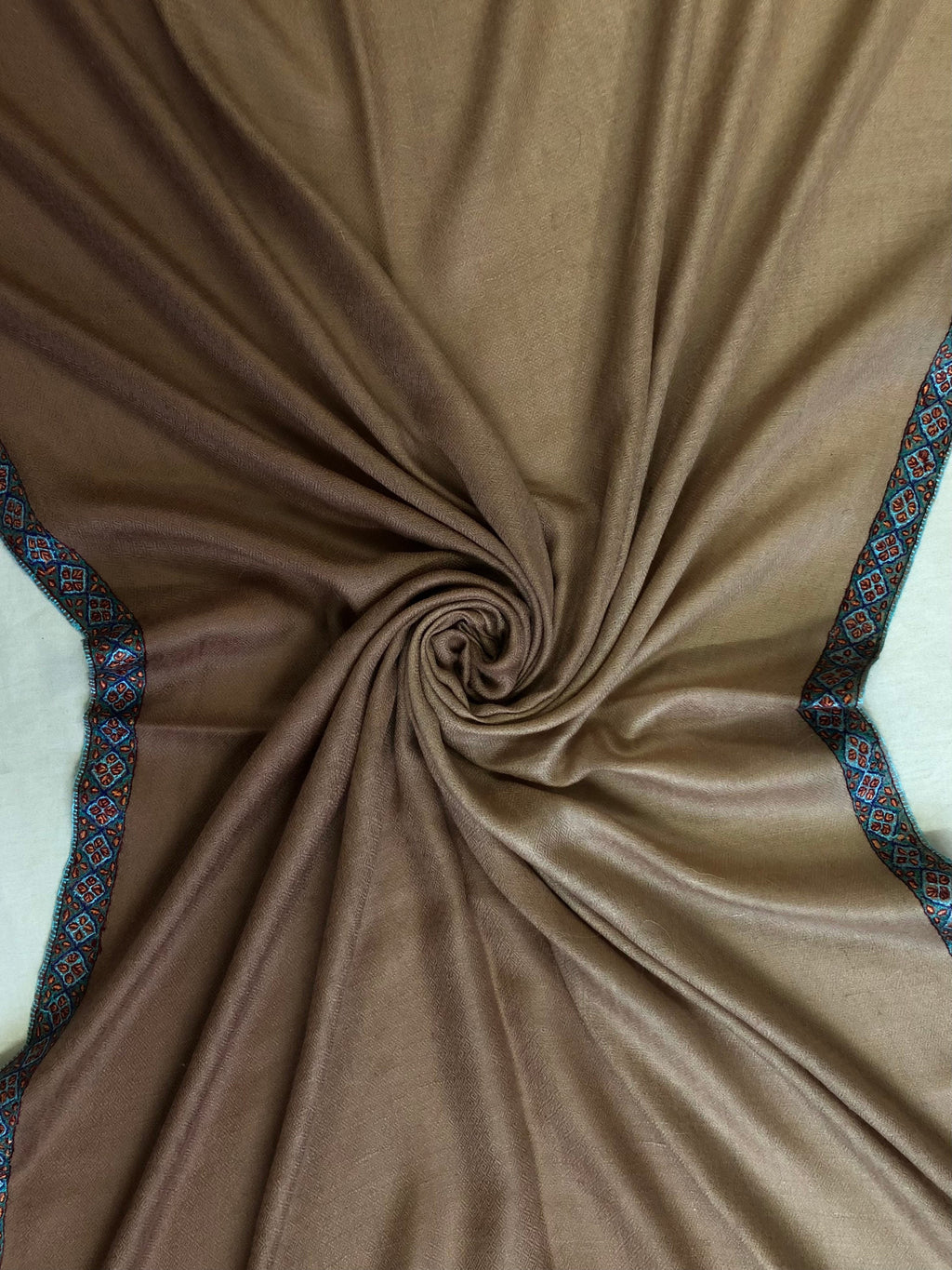 teacher gift Café au Lait Ombré Sozni Hand Embroidered Border Handwoven Real Cashmere Pashmina Stole Scarf Shawl - Mehraj Crafts 