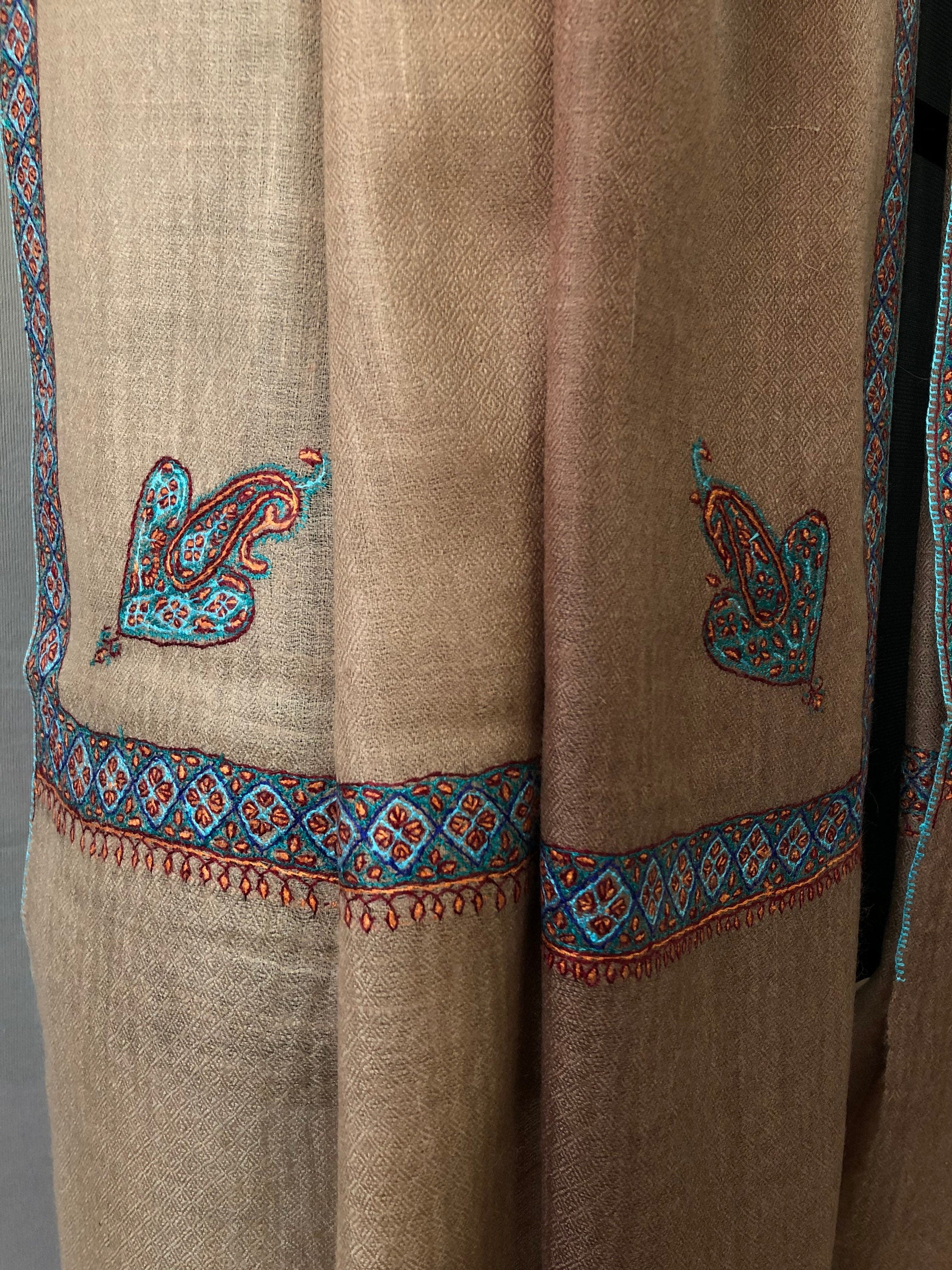 teacher gift Café au Lait Ombré Sozni Hand Embroidered Border Handwoven Real Cashmere Pashmina Stole Scarf Shawl - Mehraj Crafts 