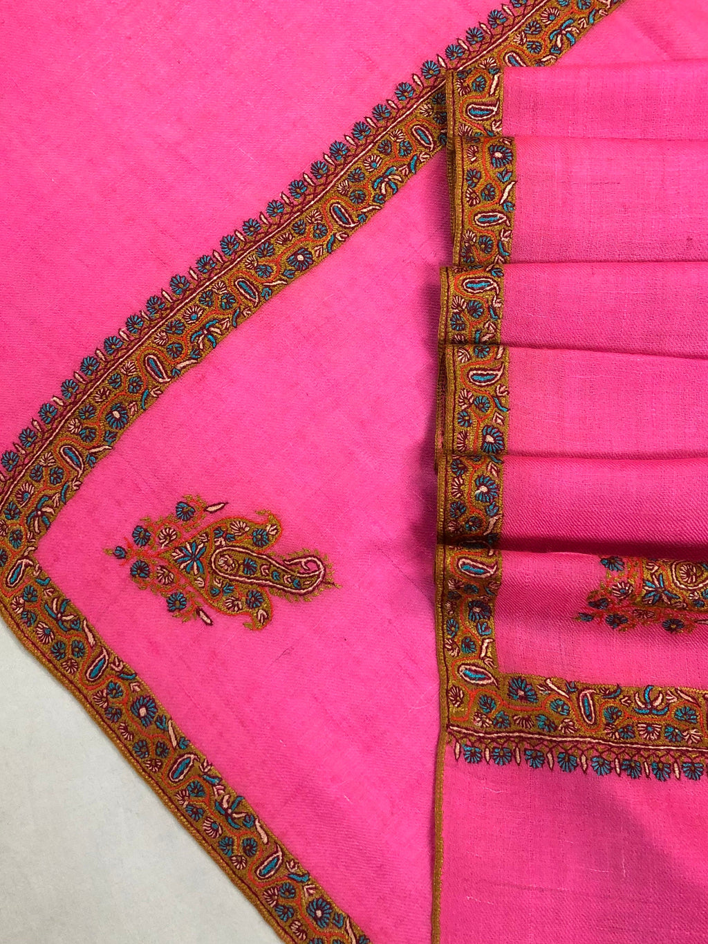 Pashmina Halloween Hot pink sozni super fine hand embroidered border real ladakhi handmade cashmere pashmina shawl - Mehraj Crafts 