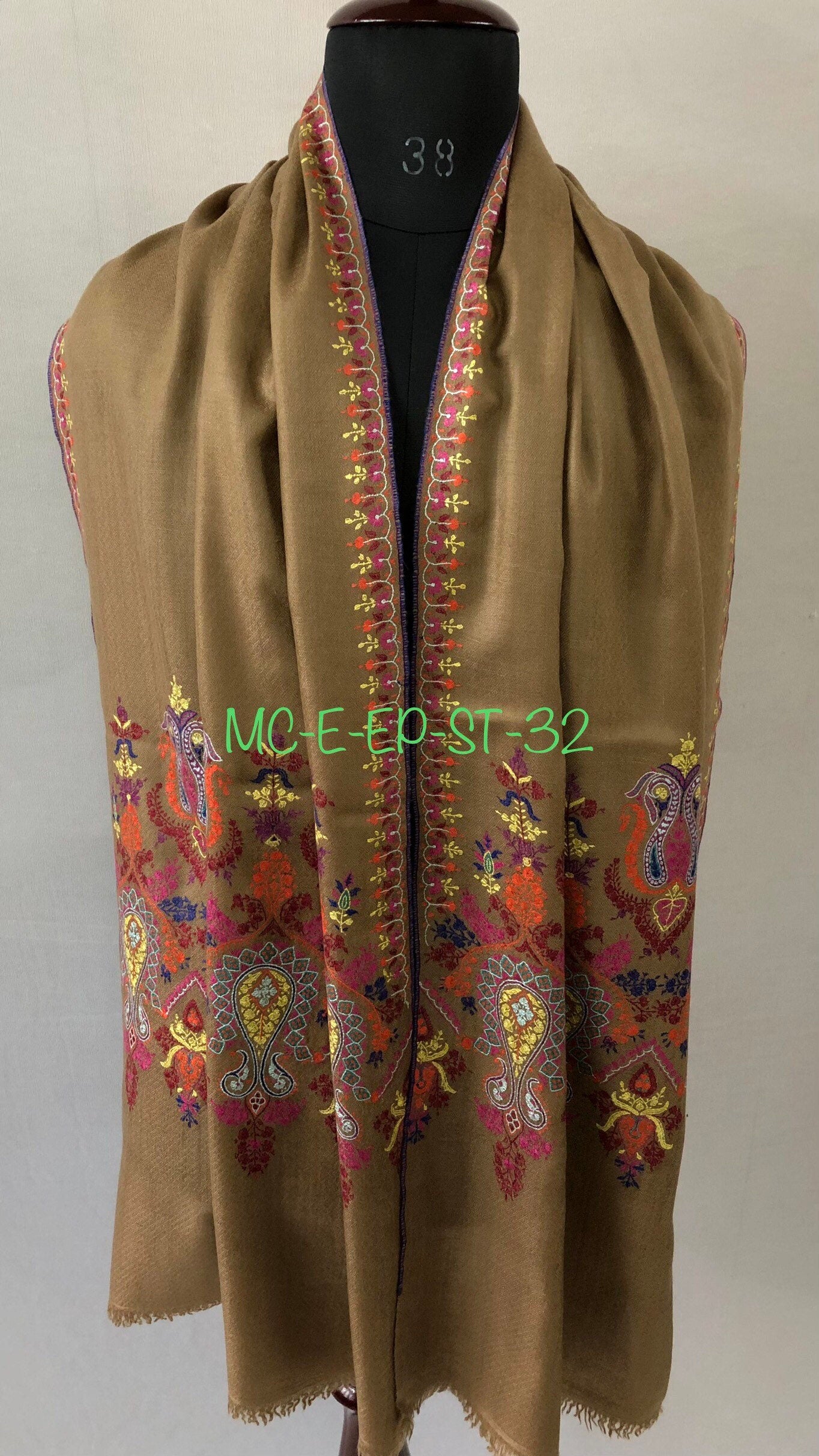 Handcrafted Cashmere Pashmina Shawl: Sozni Embroidery, Tiger's Eye Brown