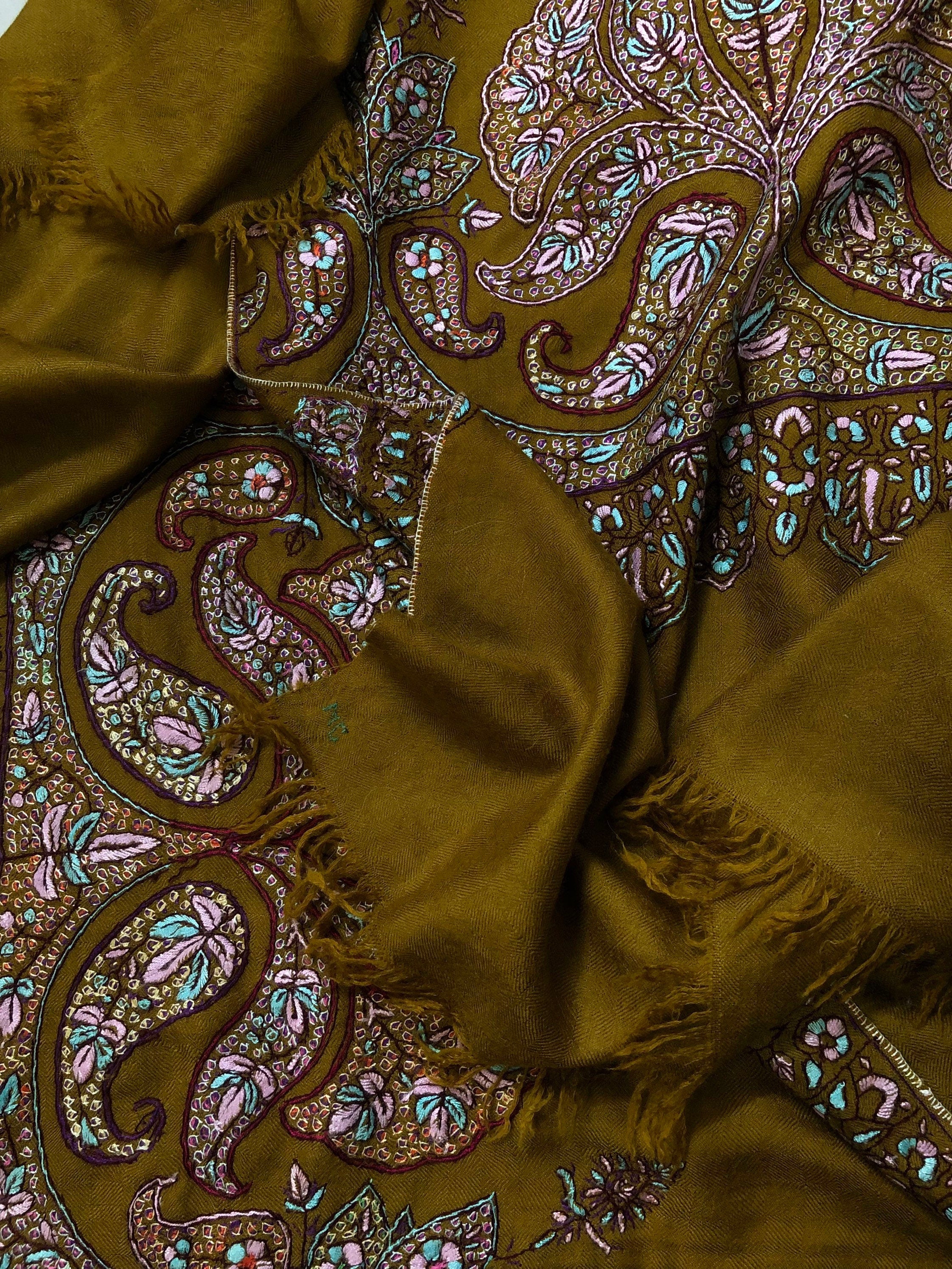 Handmade Dried tobacco mehrab paisley Kani Kar embroidery Palla handcrafted real cashmere pashmina shawl - Mehraj Crafts 