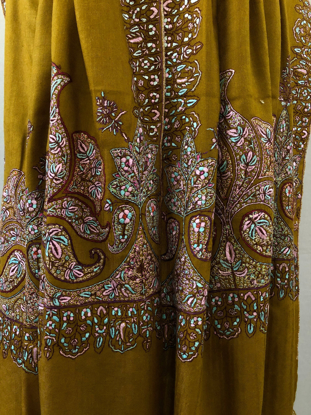 Handmade Dried tobacco mehrab paisley Kani Kar embroidery Palla handcrafted real cashmere pashmina shawl - Mehraj Crafts 
