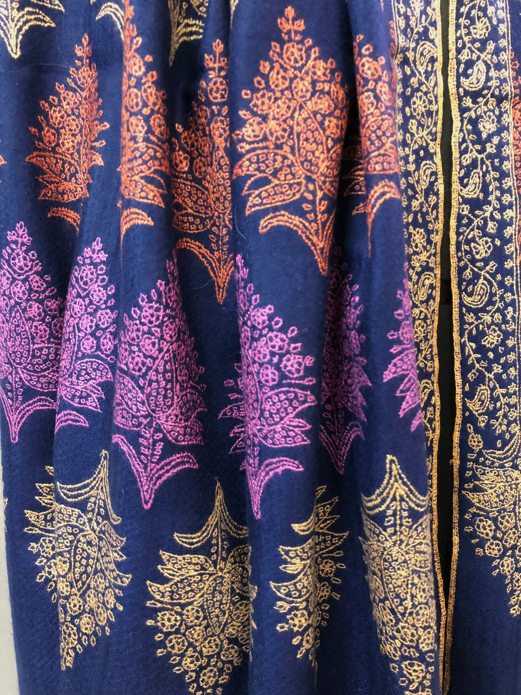 Pashmina christmas dayTimeless exclusive navy blue bootidar jamawar micro fine embroidery handcrafted real cashmere pashmina stole - Mehraj Crafts 