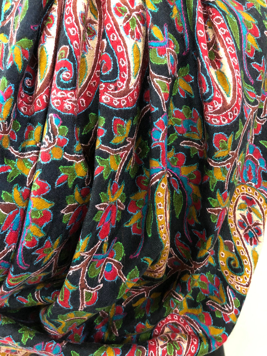 English ivy exclusive paisley pattern print outlined embroidered jamawar handcrafted real cashmere pashmina stole scarf shawl - Mehraj Crafts 