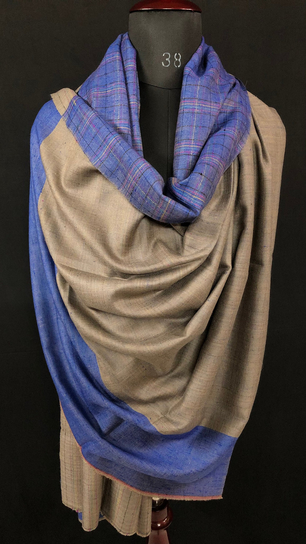 Reversible Pashmina shawlNautical blue check and taupe gray handwoven reversible  ladakhi real cashmere pashmina shawl wrap - Mehraj Crafts 