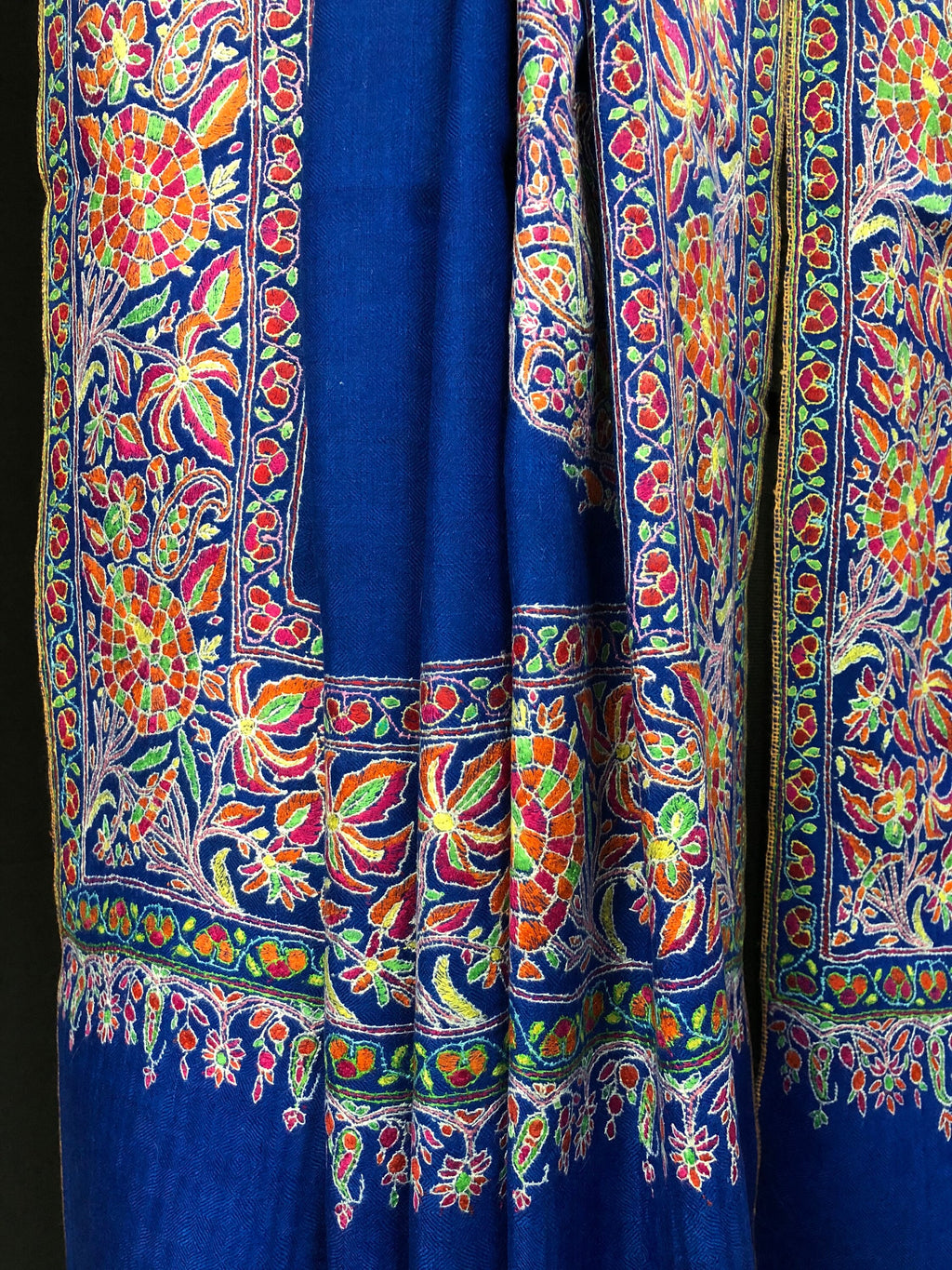 GI Certified Royal Blue Toronto Maple Leafs Extremely Fine Embroidery Handcrafted Real Cashmere Pashmina Shawl - Mehraj Crafts 