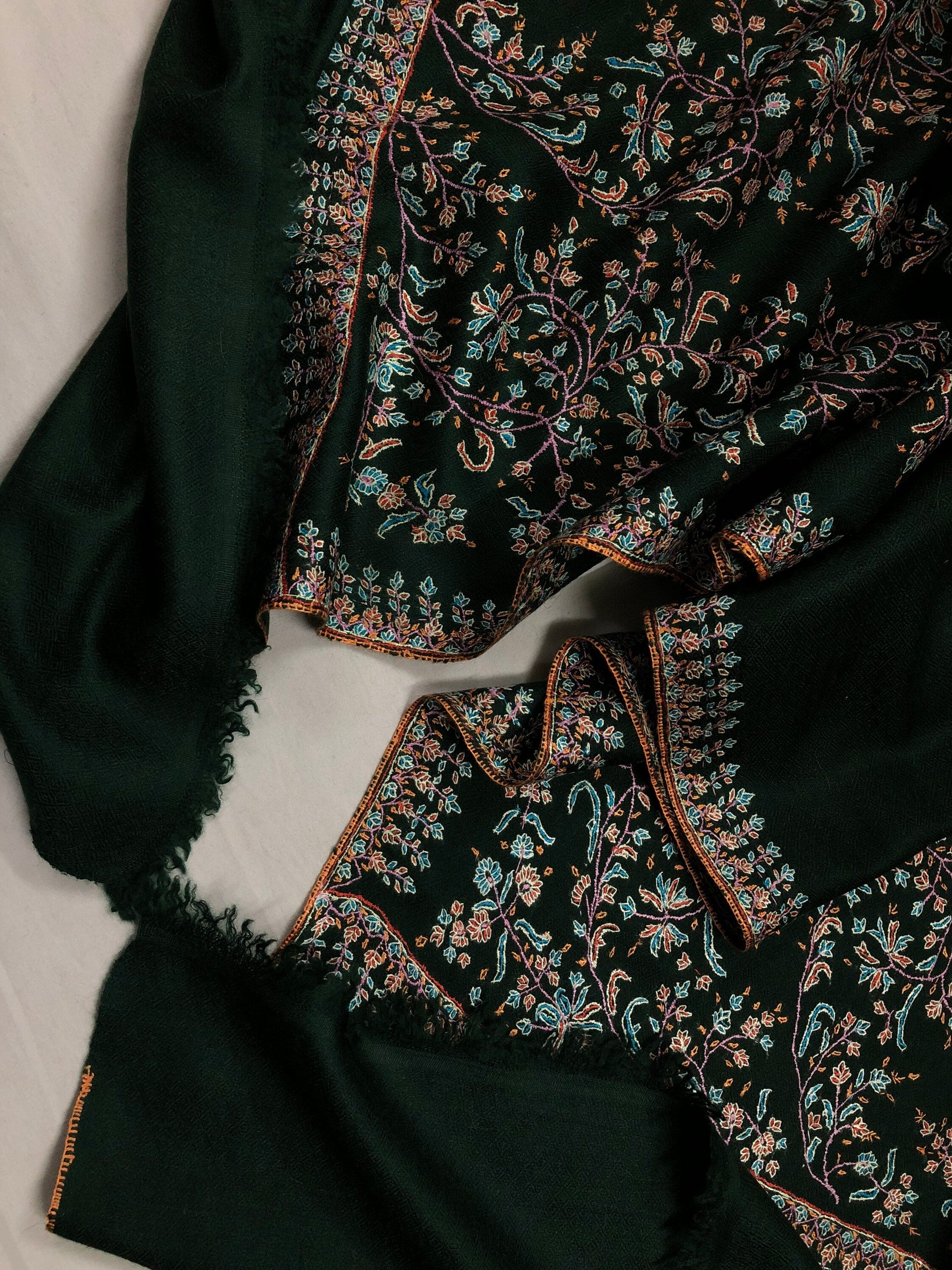 father of bride gift from daughter Emerald green exquisite embroidery palla handcrafted real cashmere pashmina stole scarf shawl - Mehraj Crafts 