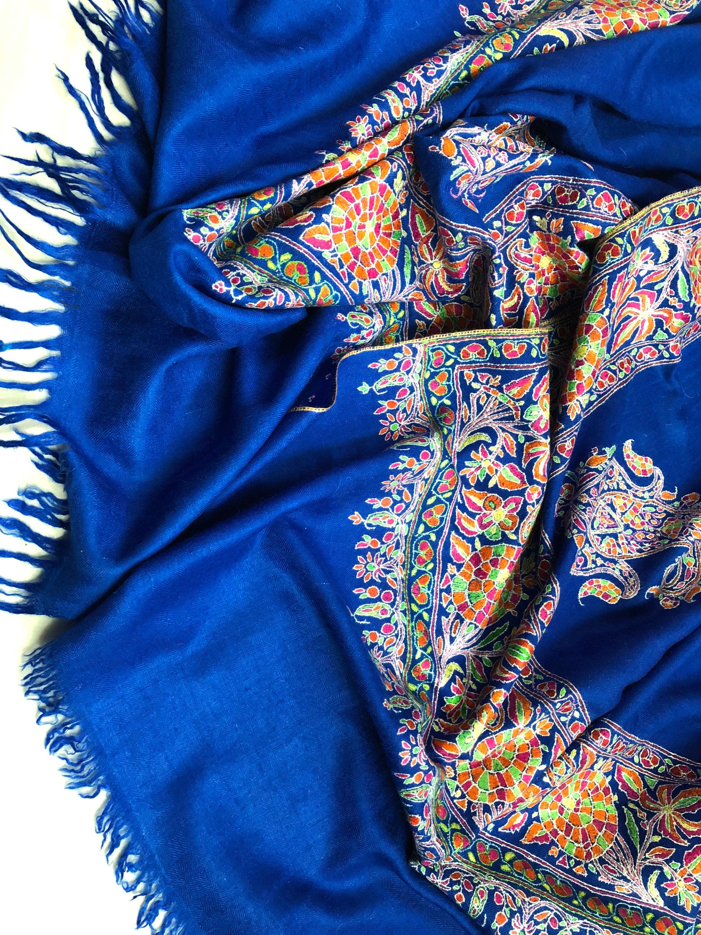 GI Certified Royal Blue Toronto Maple Leafs Extremely Fine Embroidery Handcrafted Real Cashmere Pashmina Shawl - Mehraj Crafts 