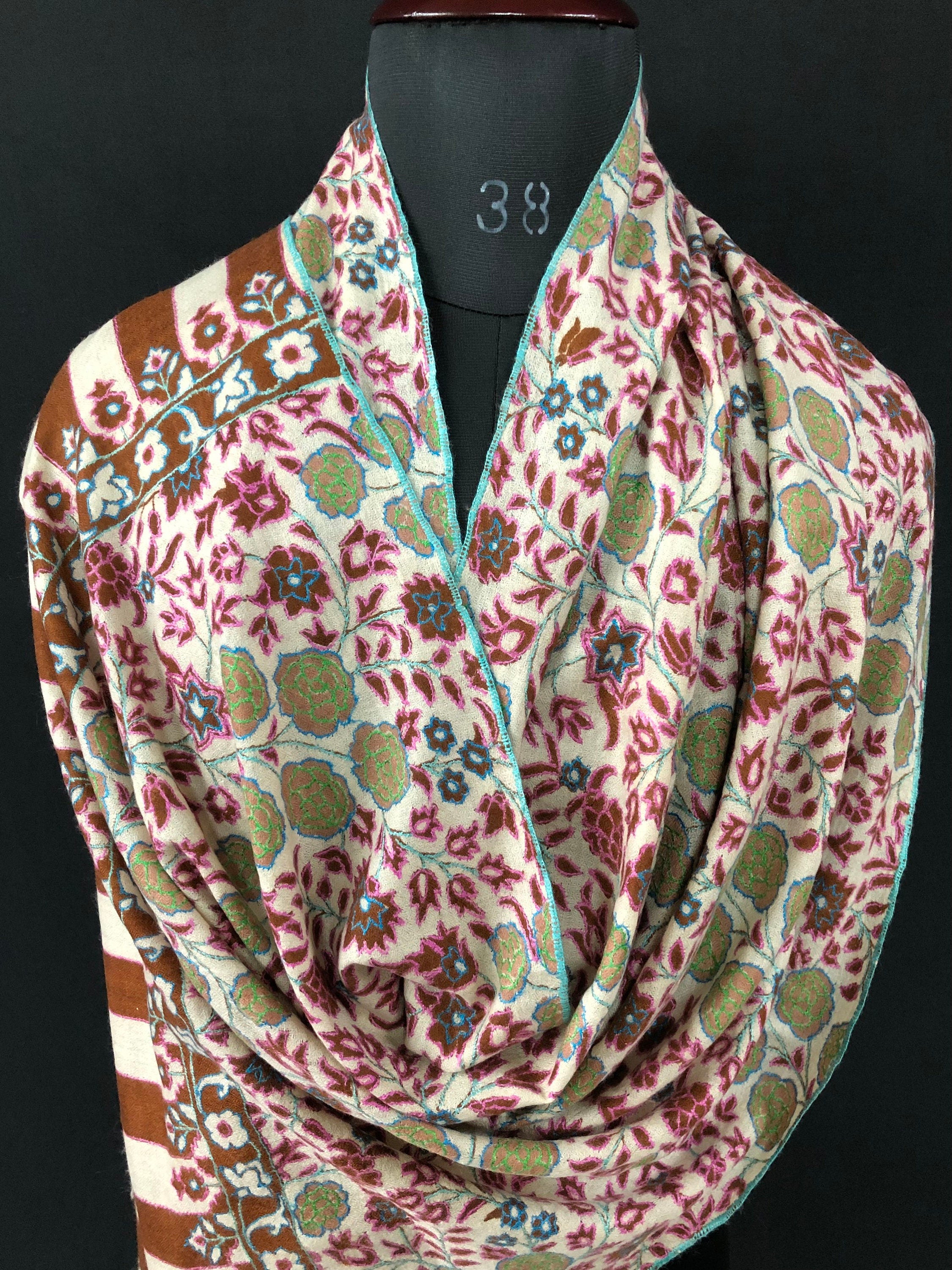 GI Sozani Floral Handmade Gift Arabian spice kani print outlined embroidered jamawar handcrafted real cashmere pashmina scarf - Mehraj Crafts 