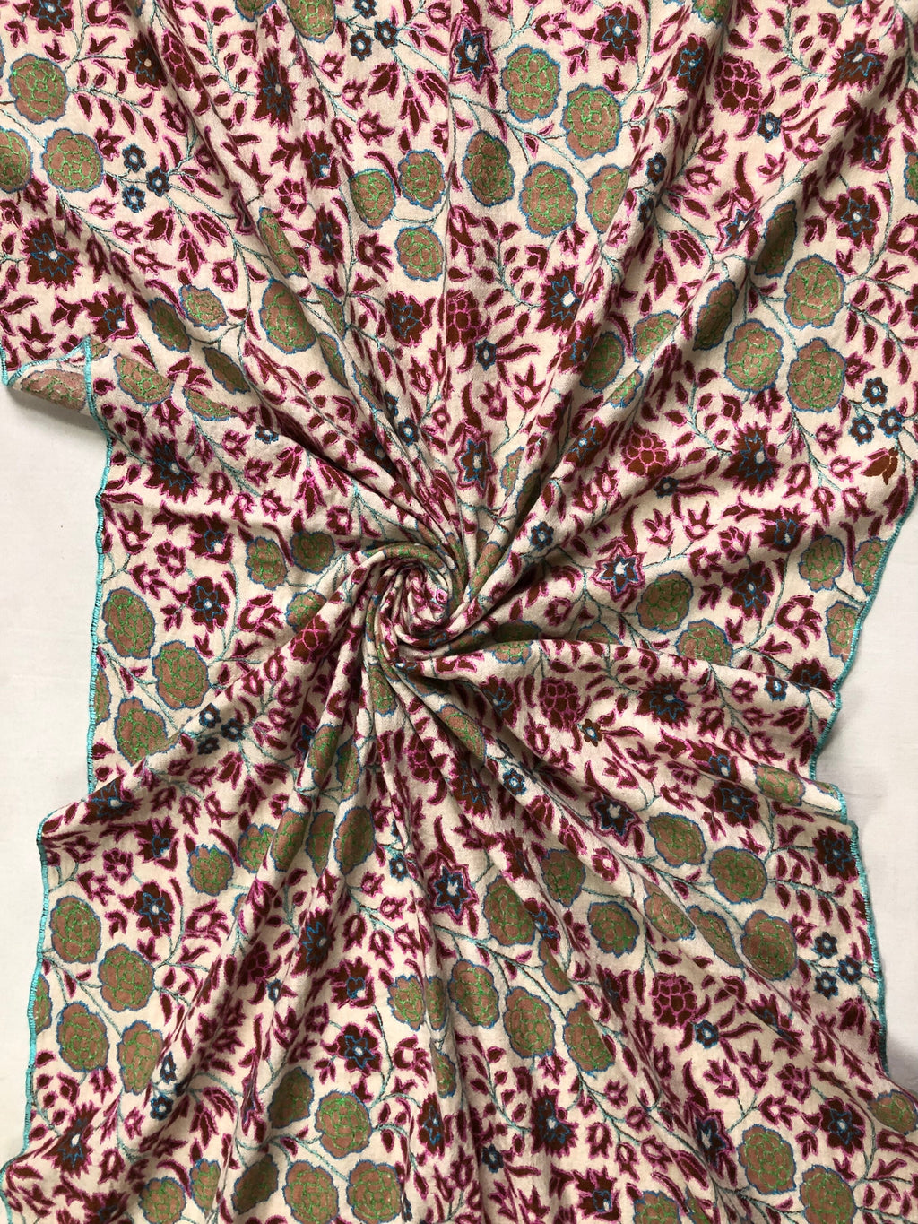 GI Sozani Floral Handmade Gift Arabian spice kani print outlined embroidered jamawar handcrafted real cashmere pashmina scarf - Mehraj Crafts 