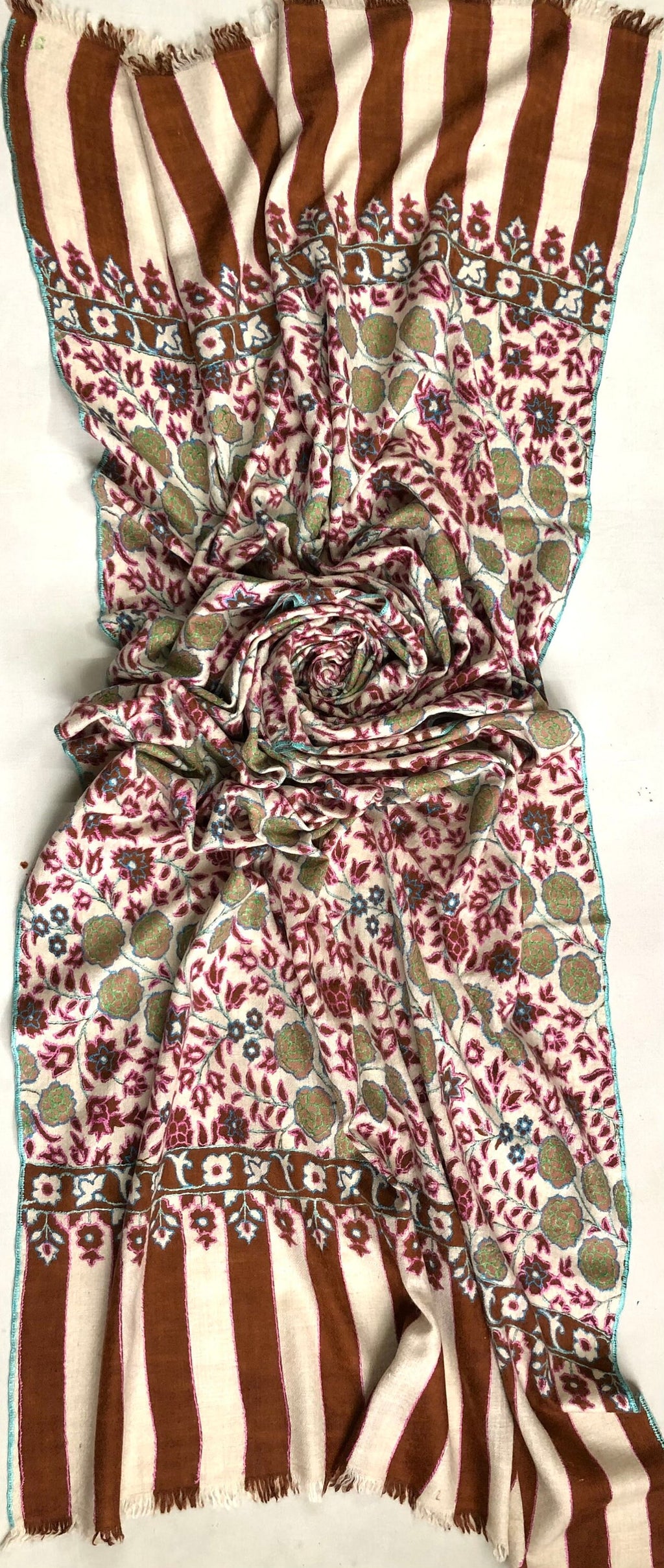 GI Sozani Floral Handmade Gift Arabian spice kani print outlined embroidered jamawar handcrafted real cashmere pashmina scarf - Mehraj Crafts 