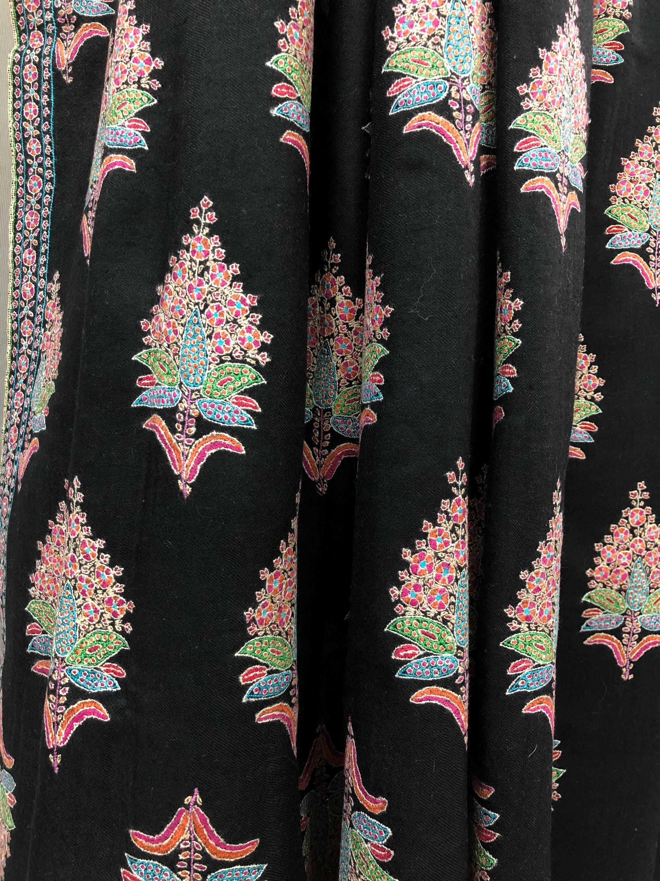 Whispering threads black super micro fine handcrafted grand jamawar embroidered GI Sozani certified kashmir pashmina LARGE shawl - Mehraj Crafts 