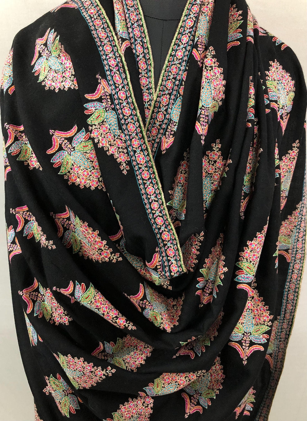 Whispering threads black super micro fine handcrafted grand jamawar embroidered GI Sozani certified kashmir pashmina LARGE shawl - Mehraj Crafts 