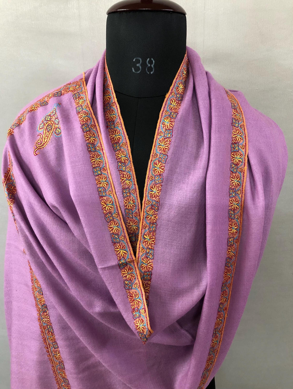 Handwoven Cashmere Pashmina Stole: Sozni Embroidered Border, Purple