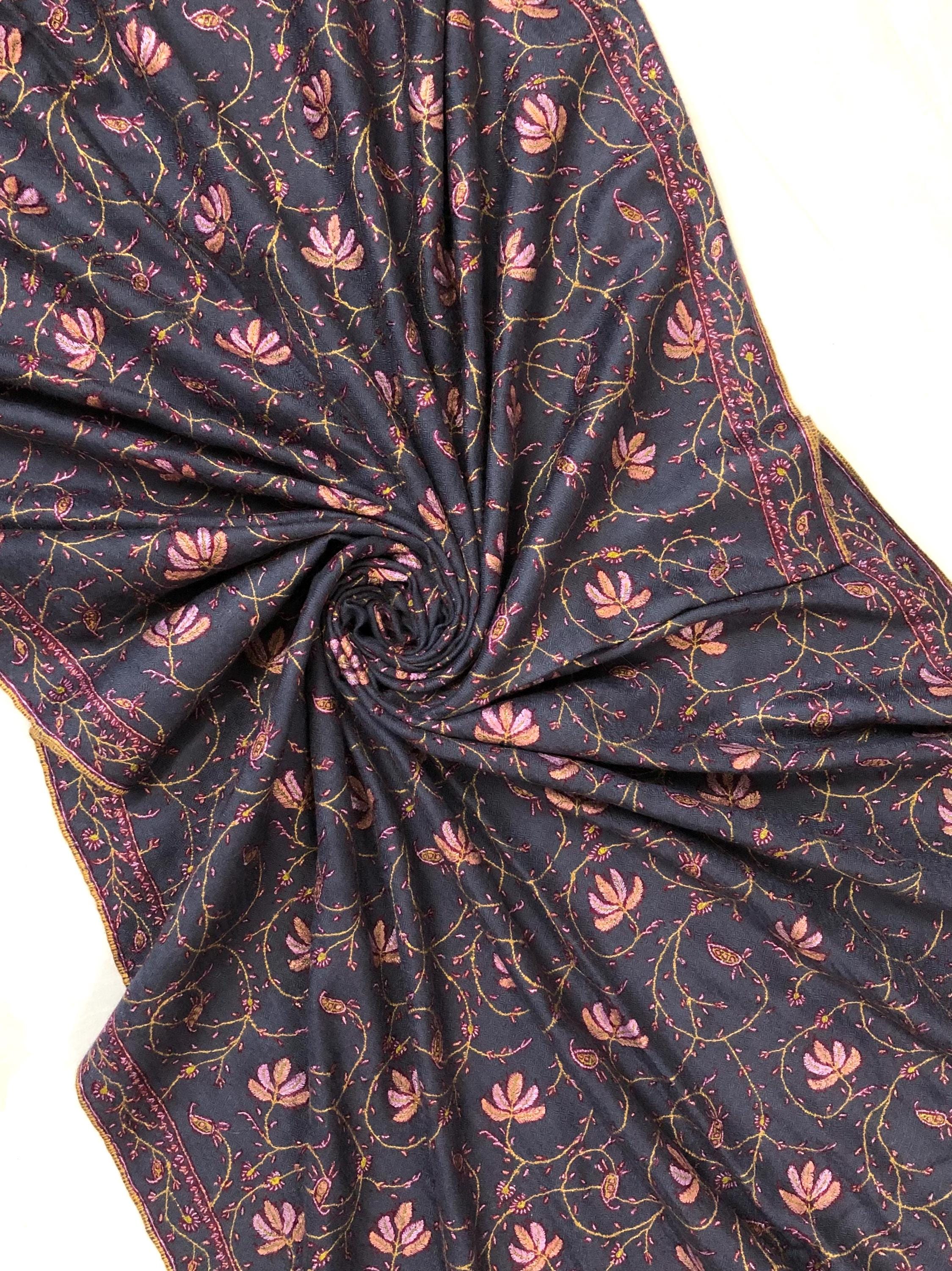 Charcoal Gray Pashmina Scarf: Hand-Embroidered Maple Jaal Design