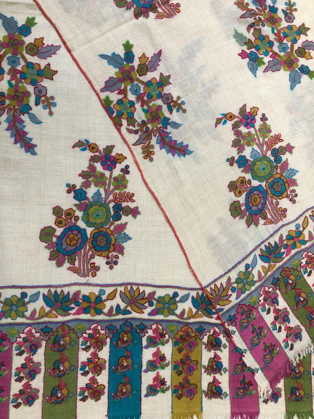 Off white floral print and outlined embroidered GI certified handcrafted real cashmere pashmina stole, shawl, Womens scarf - Mehraj Crafts 