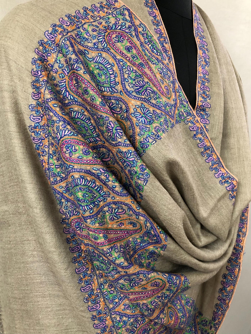 Natural grace embroidered elegant pashmina scarf, cashmere scarf, thinking of you gift, new year gift, warm and luxurious wrap - Mehraj Crafts 