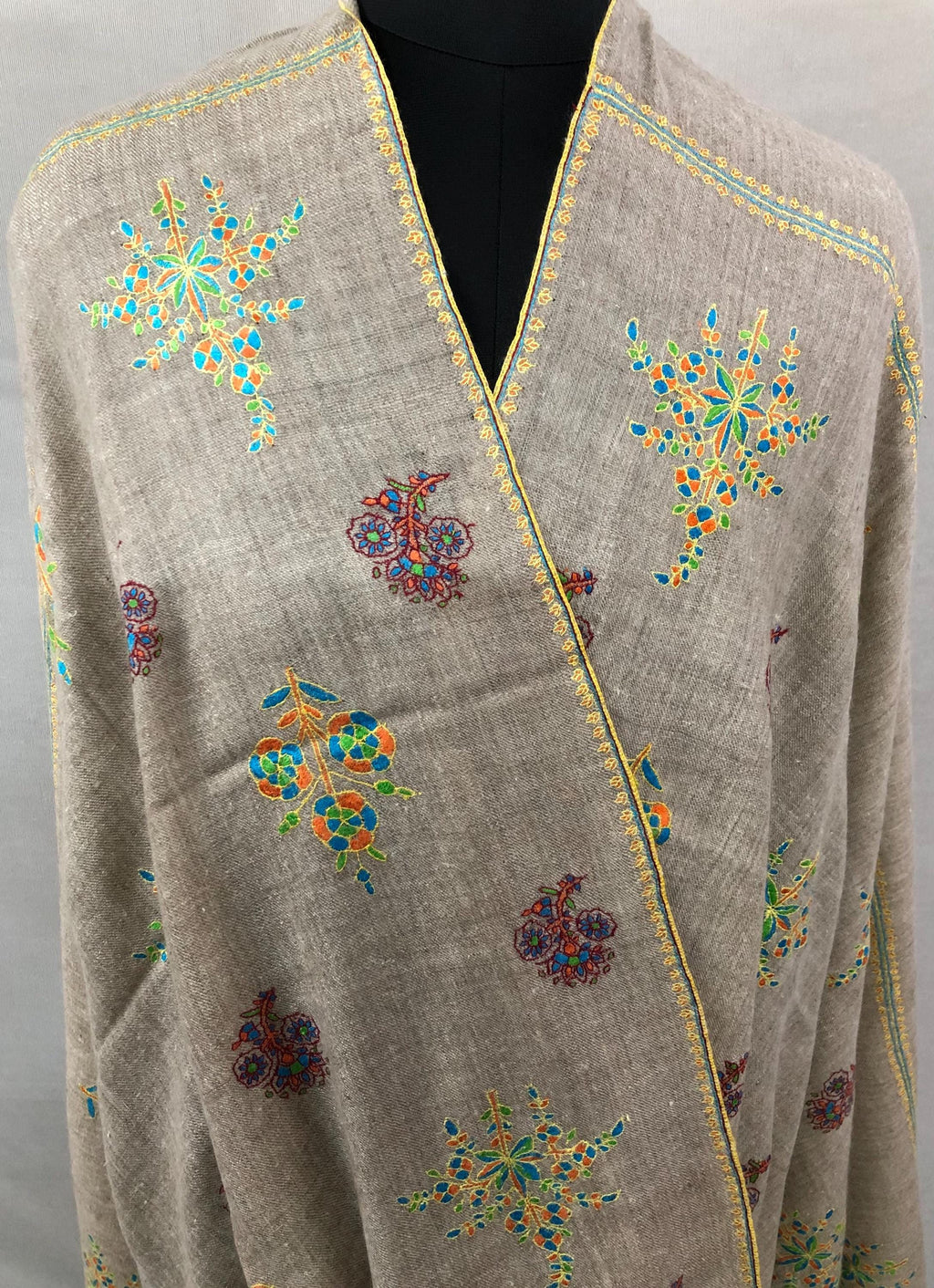 Exclusive Natural Kashmir pashmina GI certified hand spun handwoven floral super micro fine embroidered winter shawl - Mehraj Crafts 