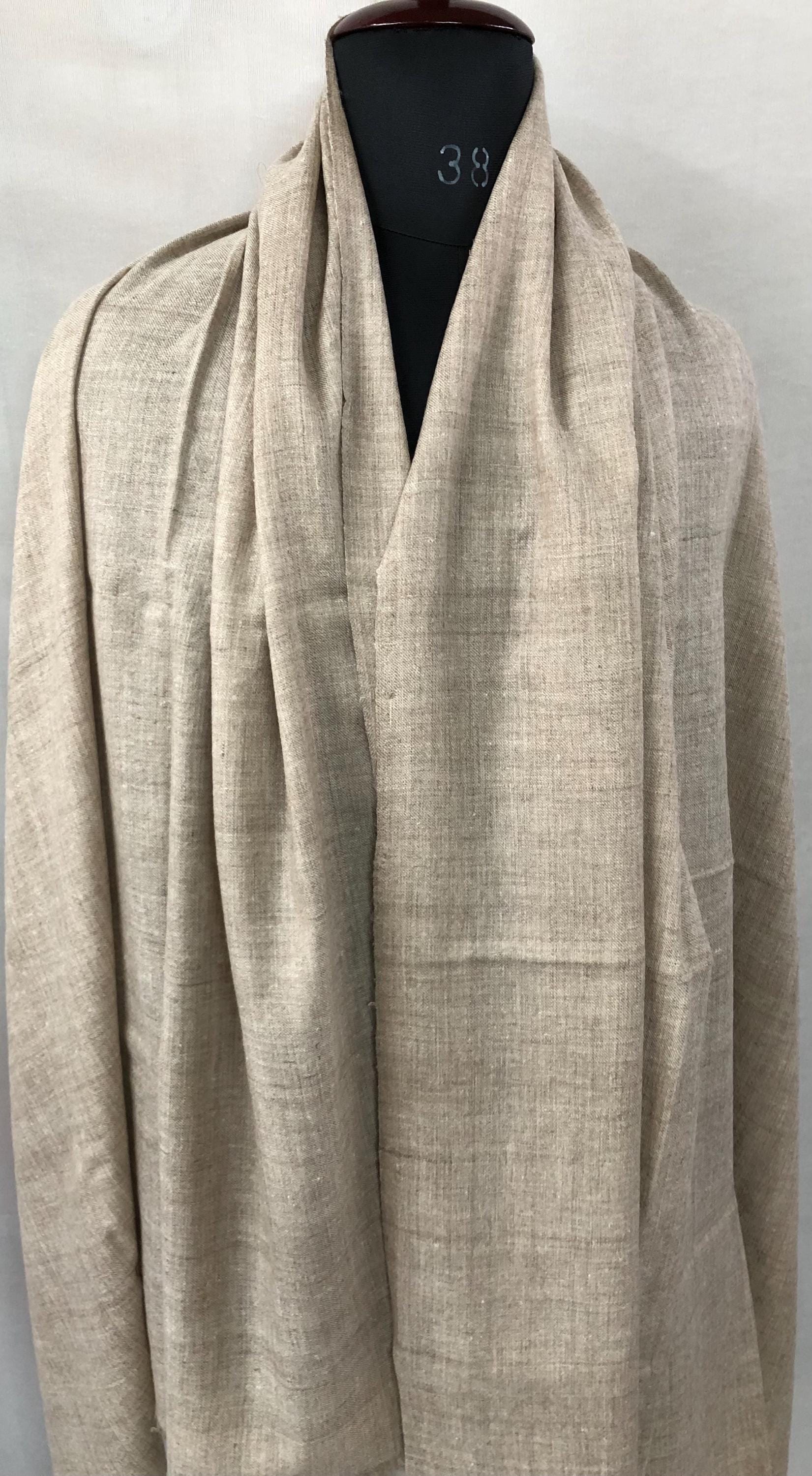 Handwoven Kashmir Pashmina Shawl: Natural Undyed Ladakhi Wool