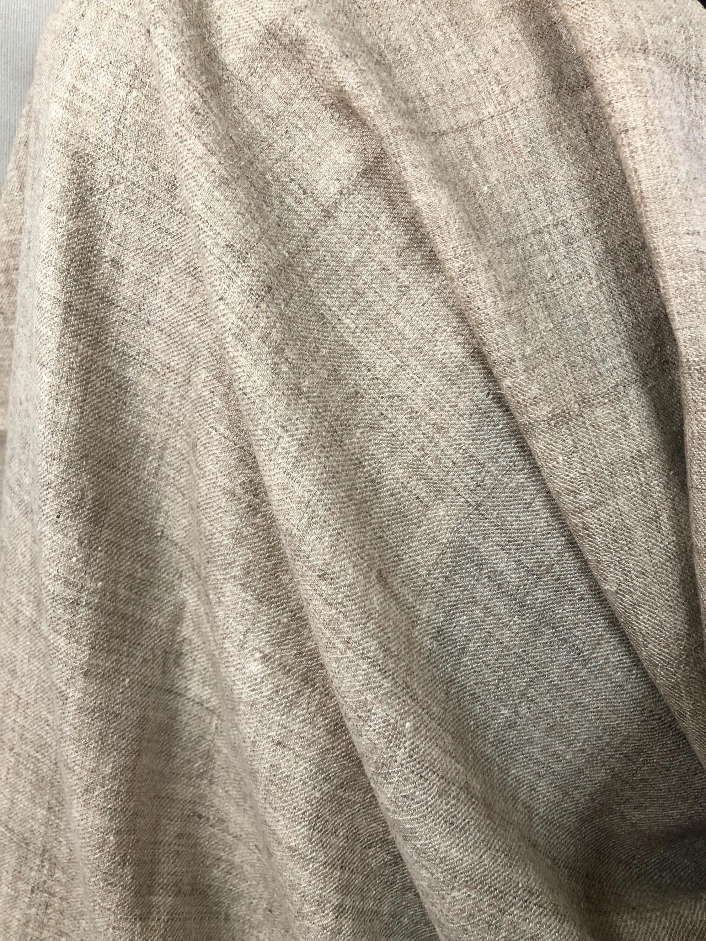 Handwoven Kashmir Pashmina Shawl: Natural Undyed Ladakhi Wool