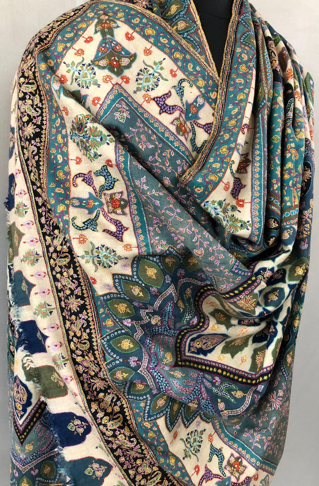 Mandala Garden Wrap Elegant Multicoloured Handmade Cashmere Pashmina Jamawar Chakra Shawl - Mehraj Crafts 