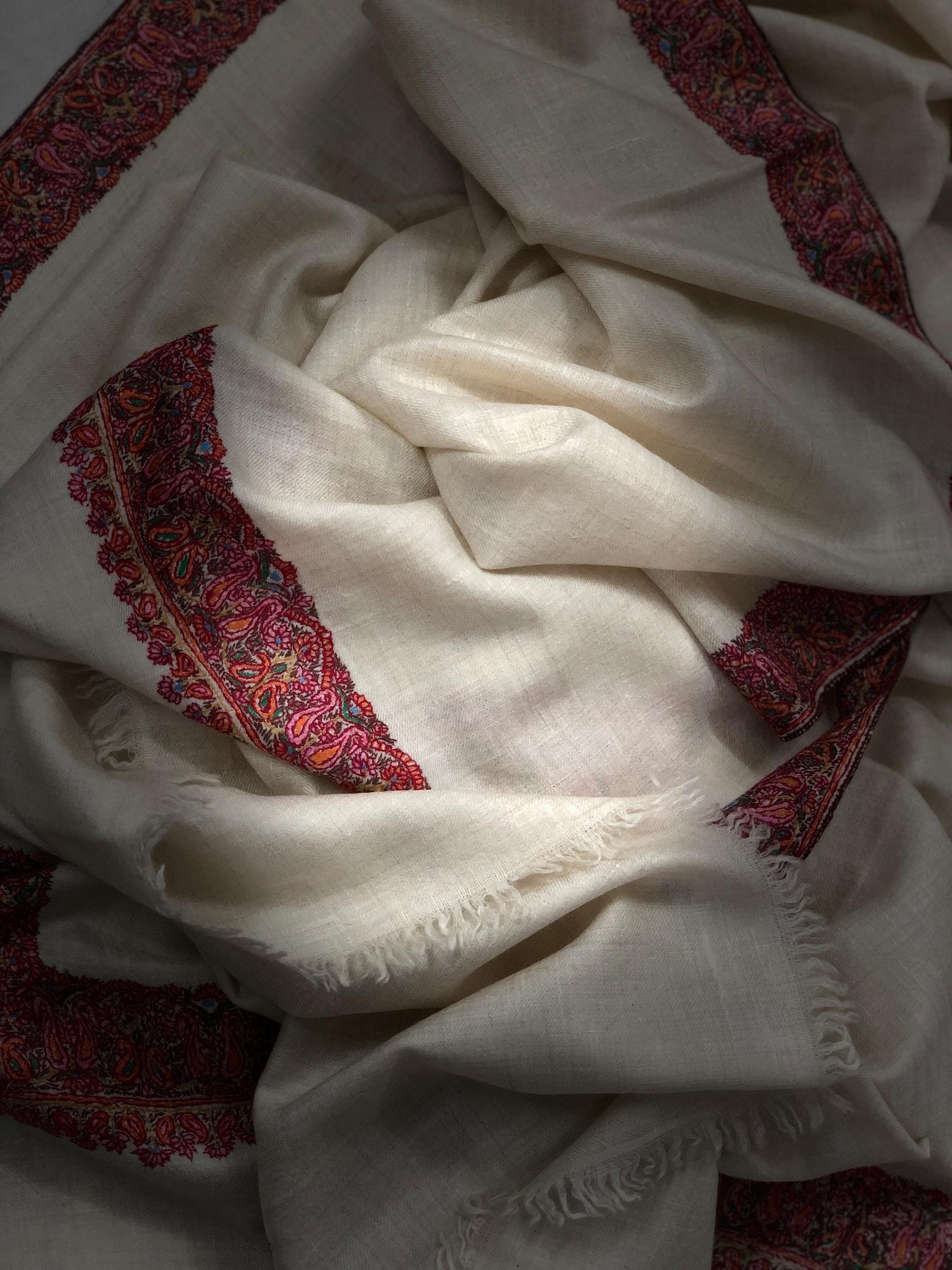 GI Sozani Framed in Threads Handmade Elegant Embroidered Cashmere Pashmina Shawl Wrap - Mehraj Crafts 