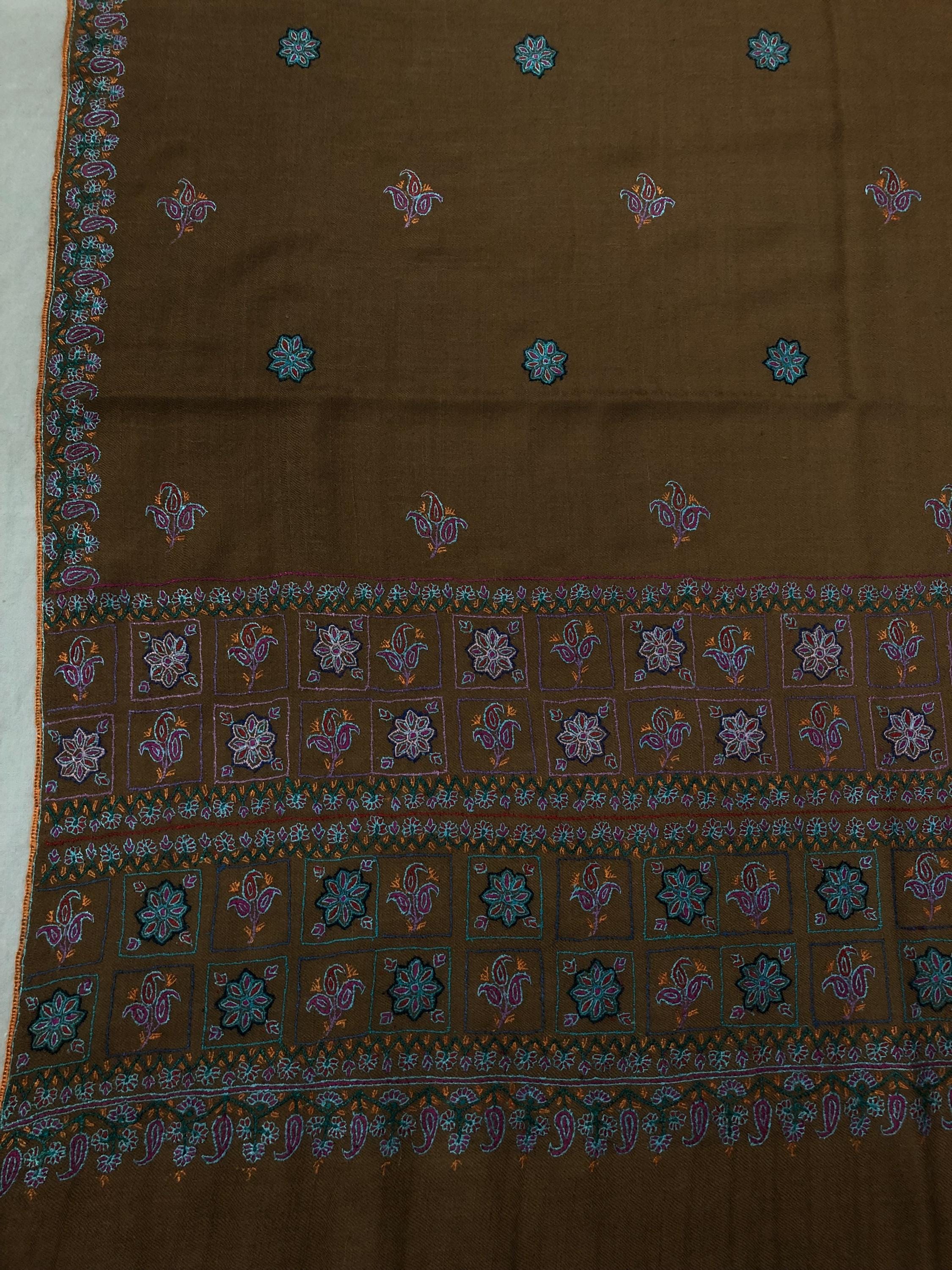 Eterna Bootidar Real cashmere pashmina with artistic Palla Embroidery Wrap shawl - Mehraj Crafts 