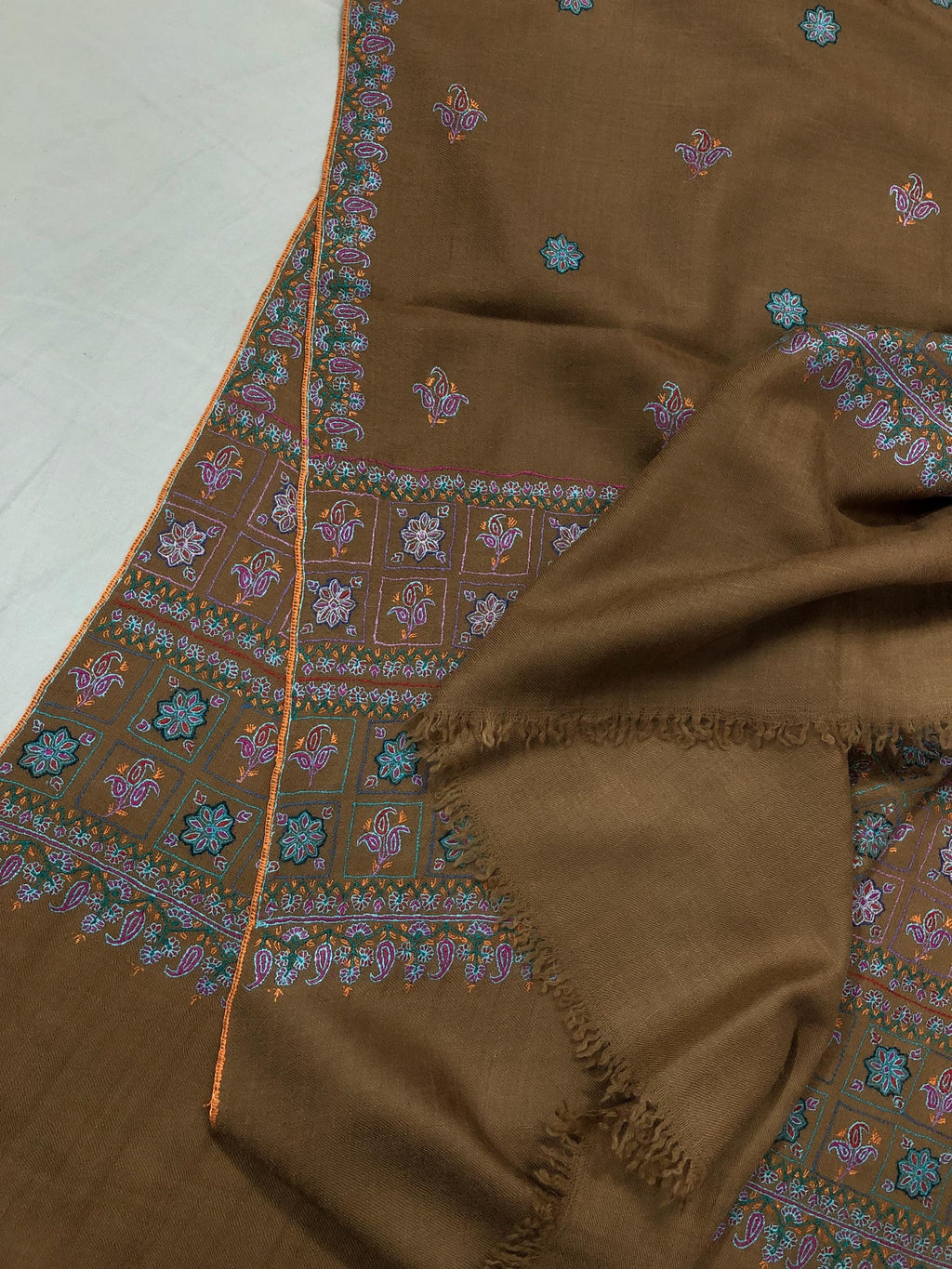 Eterna Bootidar Real cashmere pashmina with artistic Palla Embroidery Wrap shawl - Mehraj Crafts 