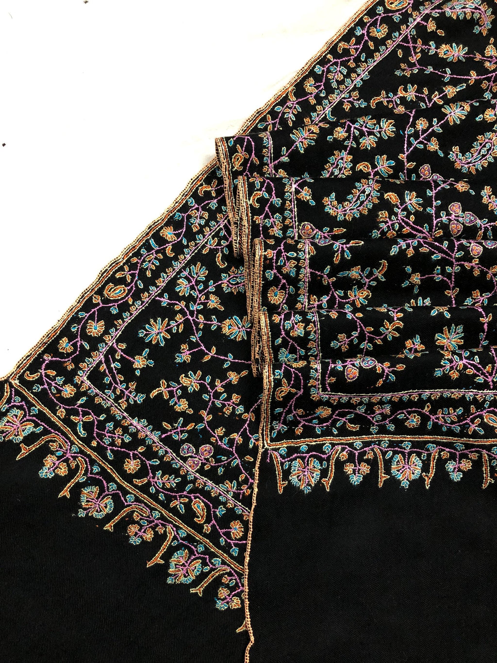 Luxury Black Jaaldar All-over design Super Micro Fine Embroidered Handcrafted Real Ladakhi Handmade Cashmere Pashmina Shawl - Mehraj Crafts 
