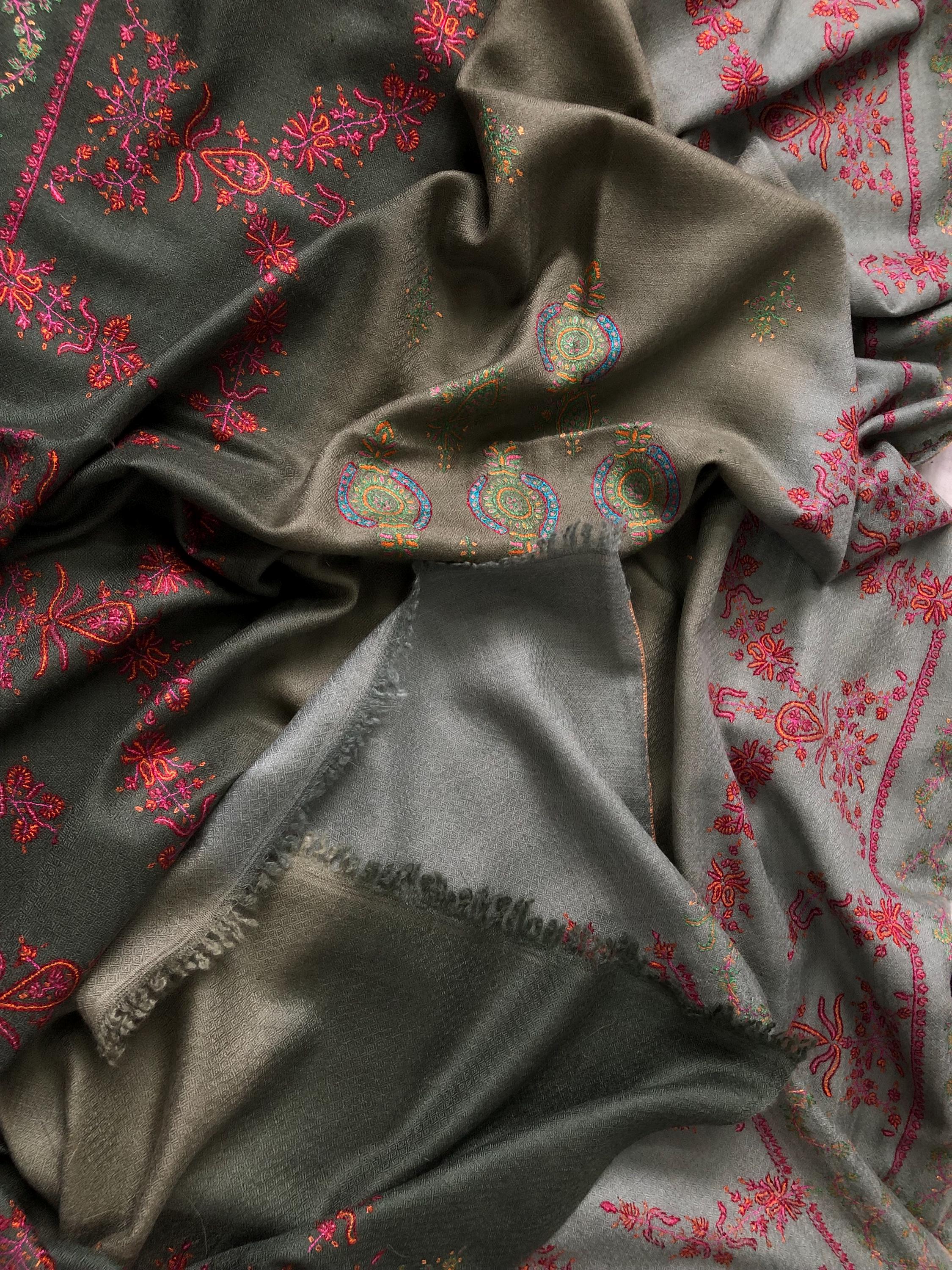 Ombré green handmade Real Cashmere Pashmina Stole with super micro fine Sozni modern design embroidery - Mehraj Crafts 