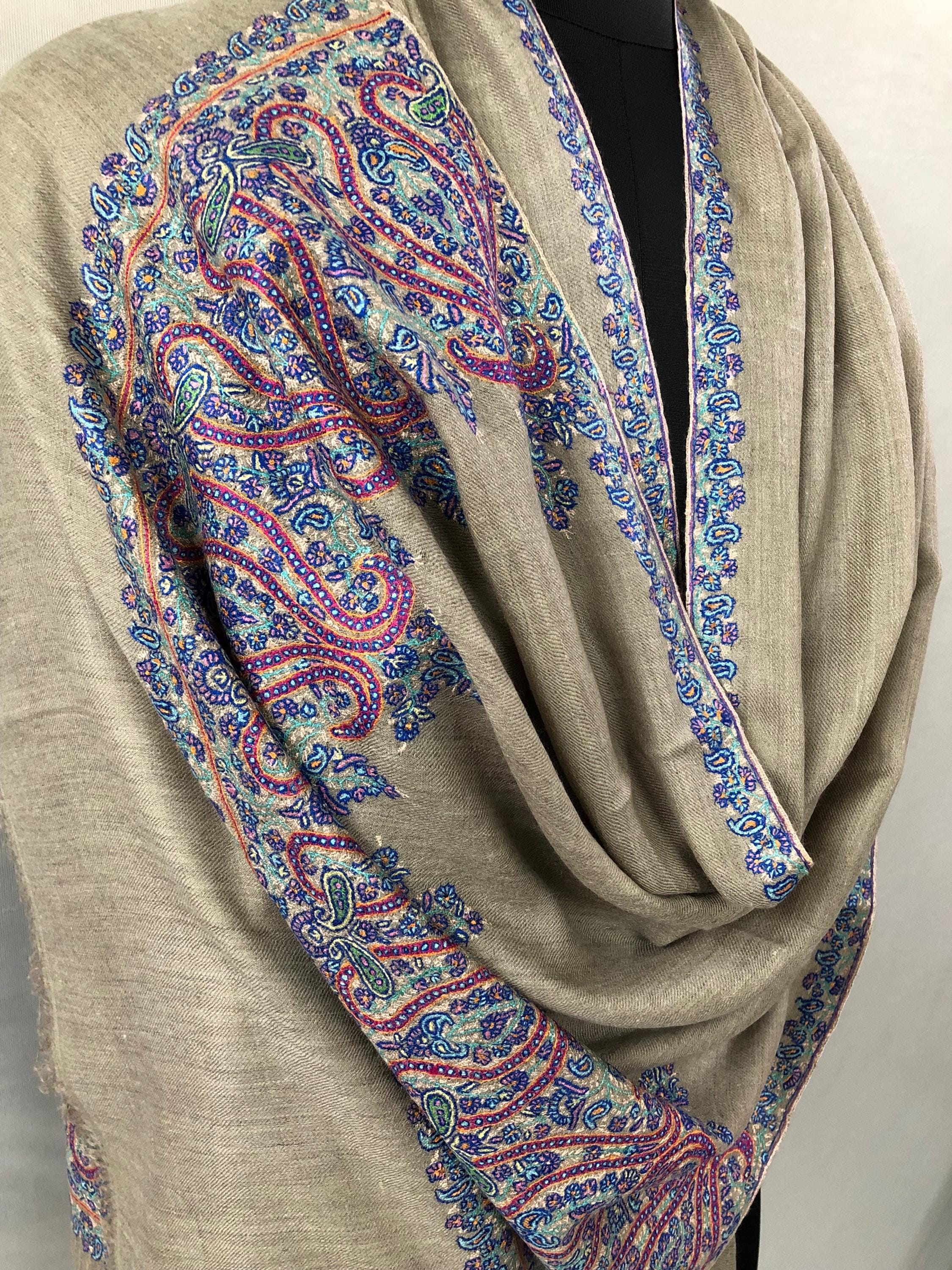 Unique Handmade Undyed Real Goat Pashmina Stole with Sozni Super Microfine Embroidery Palla | Wedding Pashminas - Mehraj Crafts 